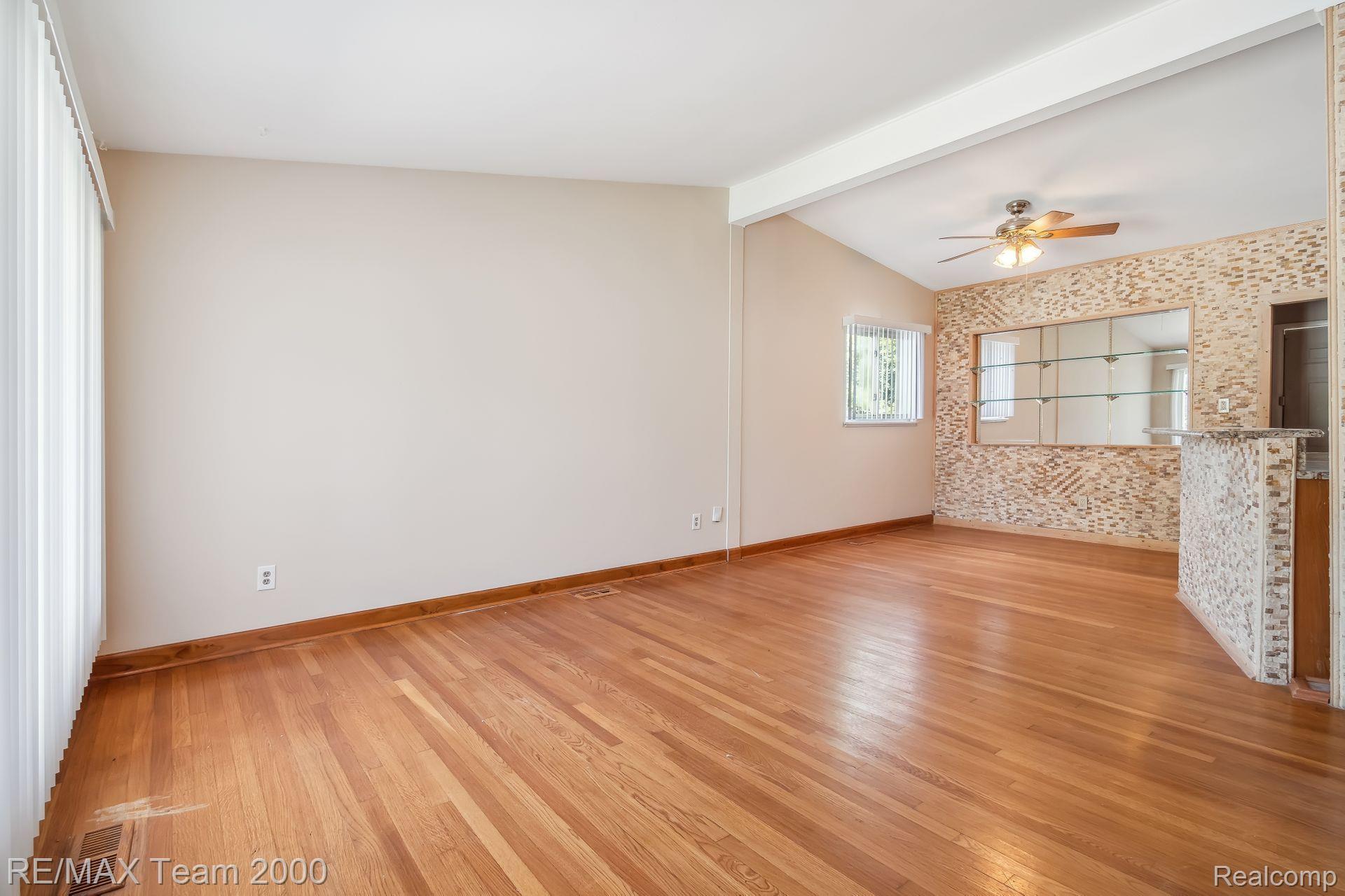 15051 MARLOW Street