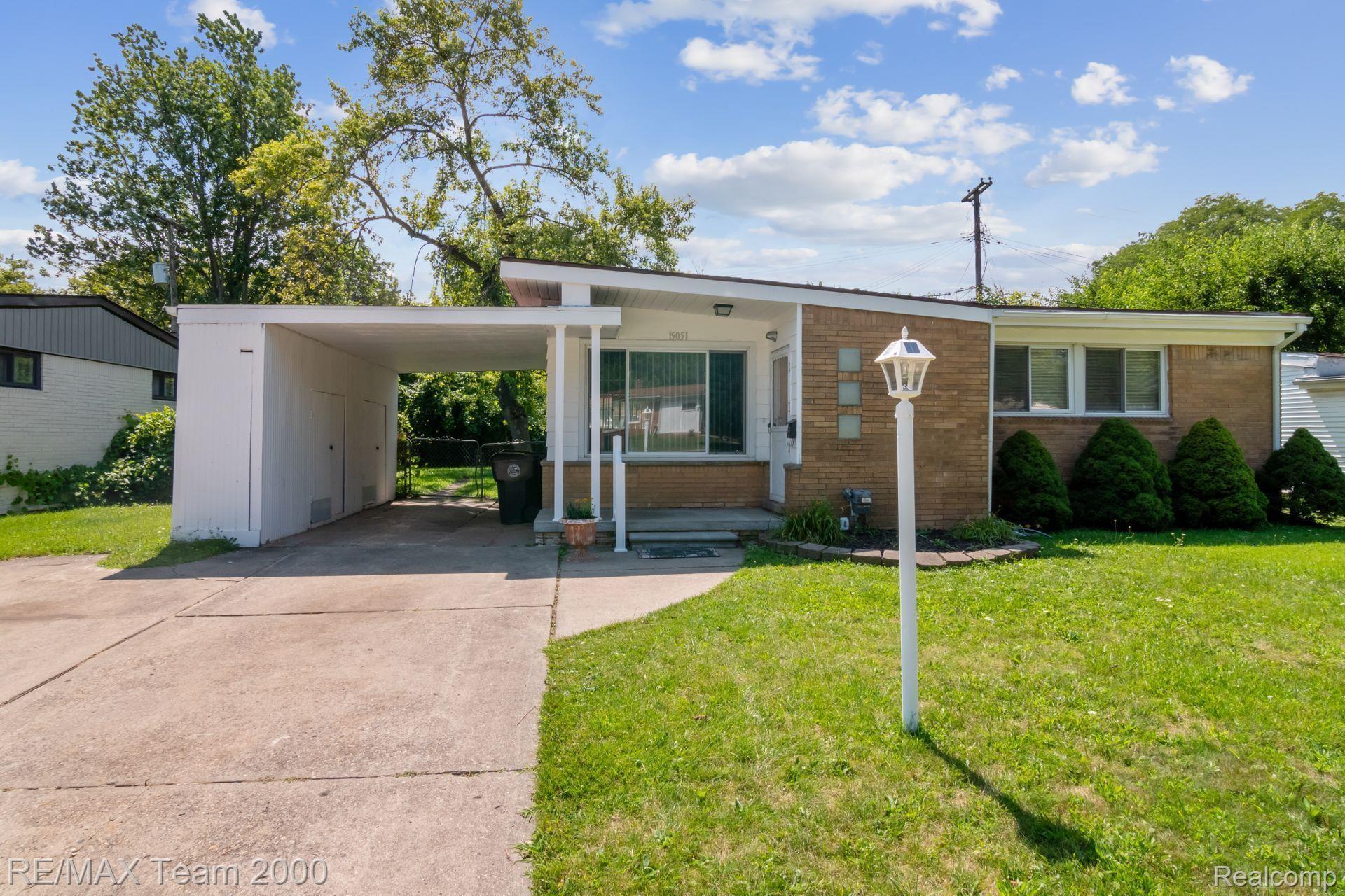 15051 MARLOW Street