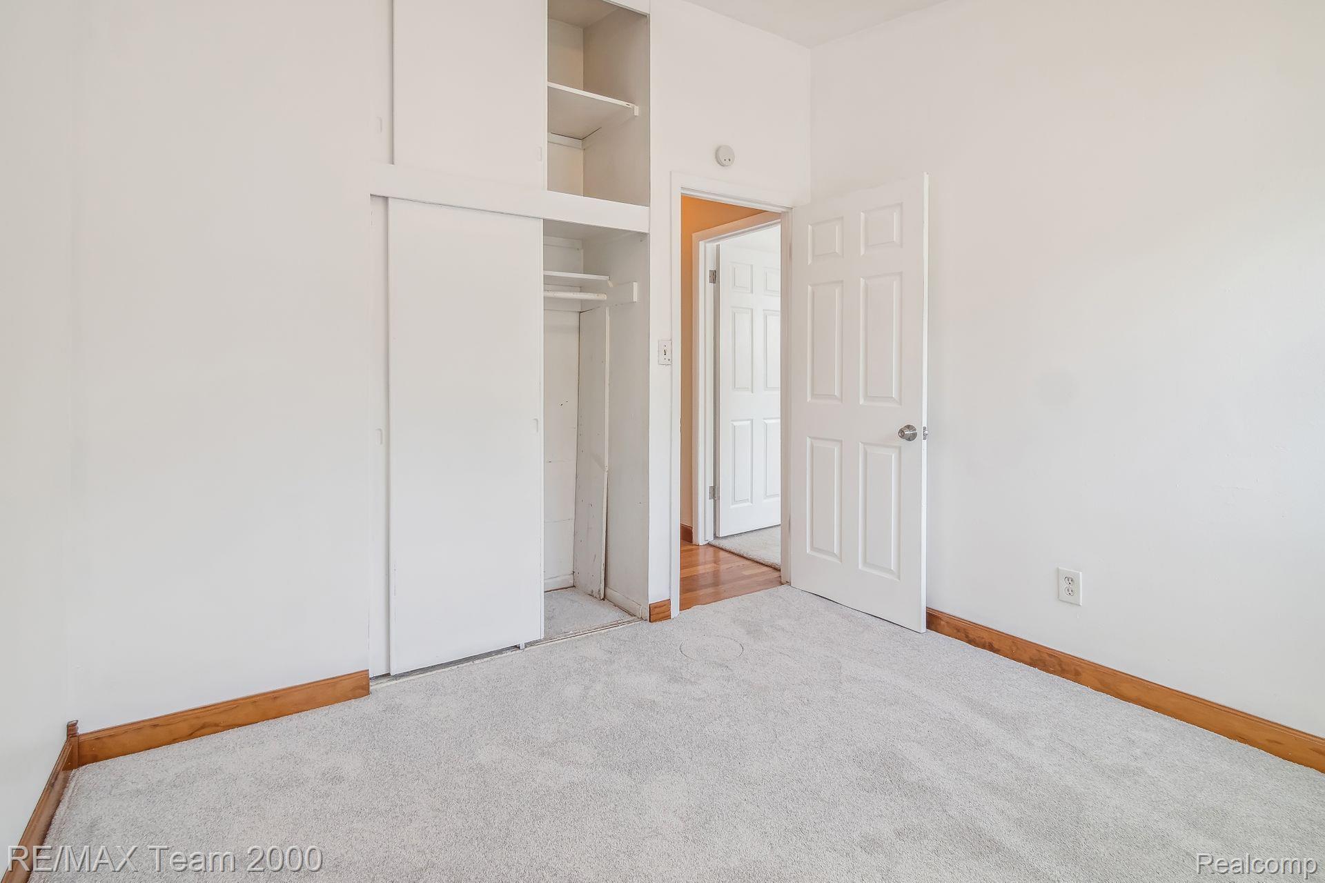 15051 MARLOW Street