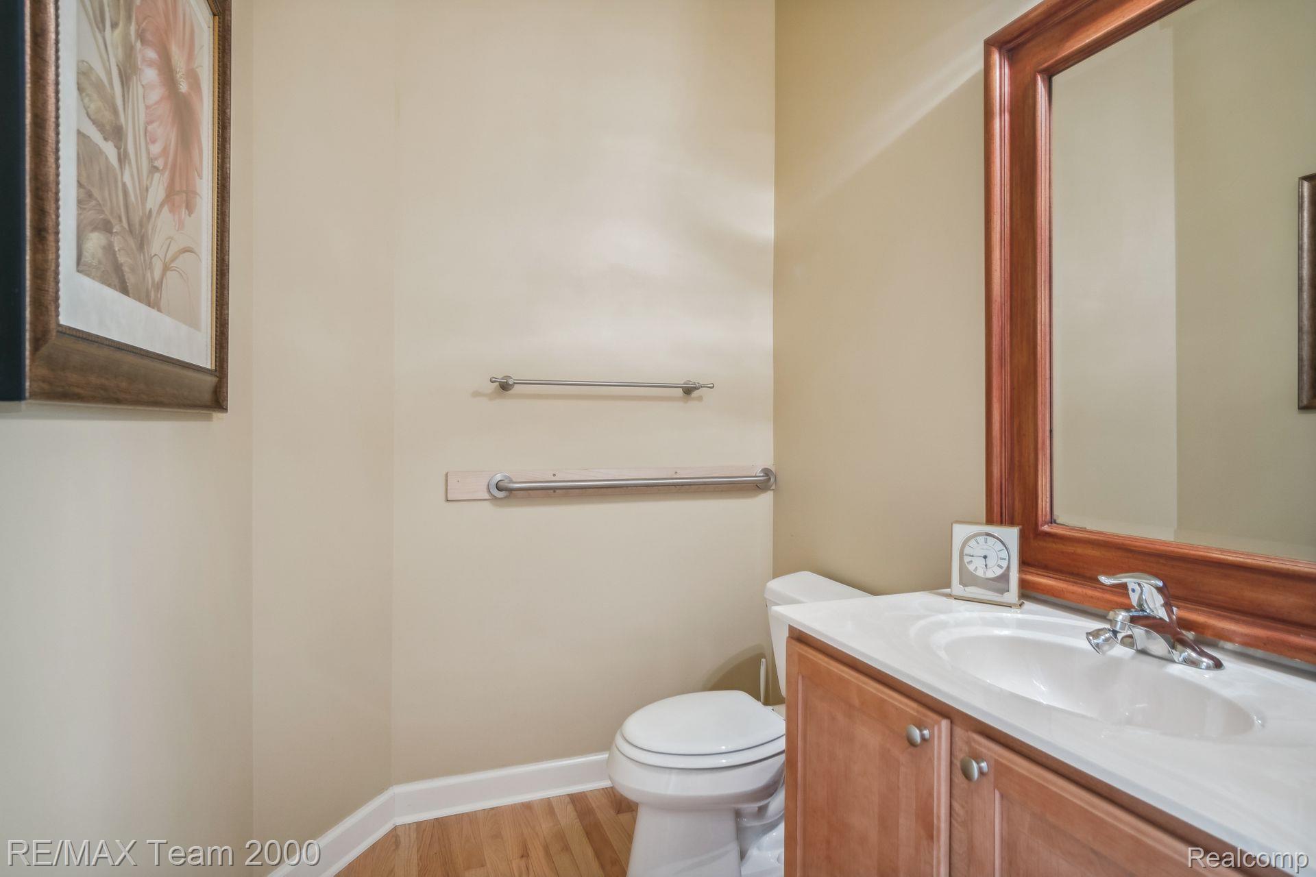 49499 WATERSTONE ESTATES Circle