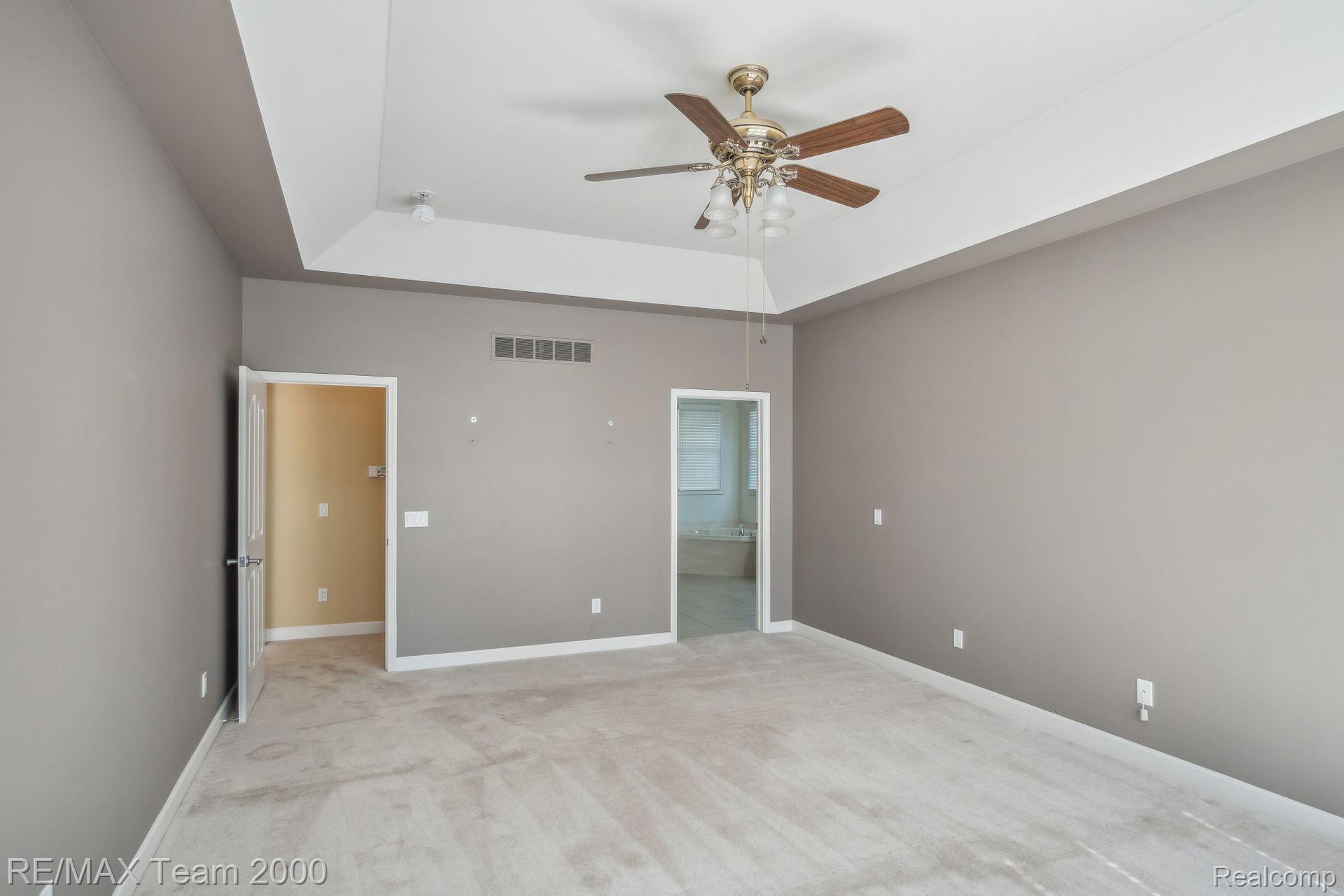 49499 WATERSTONE ESTATES Circle