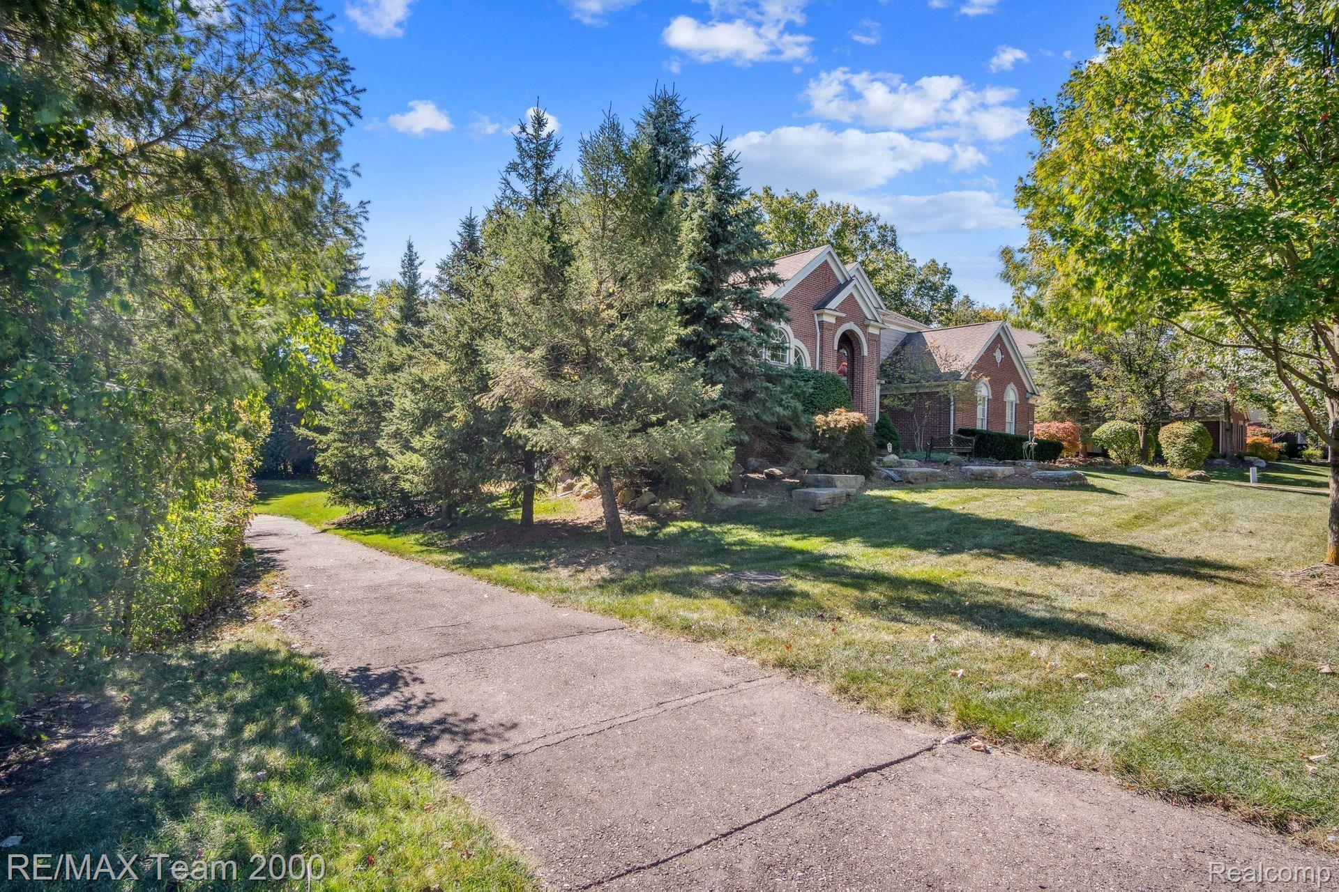 49499 WATERSTONE ESTATES Circle