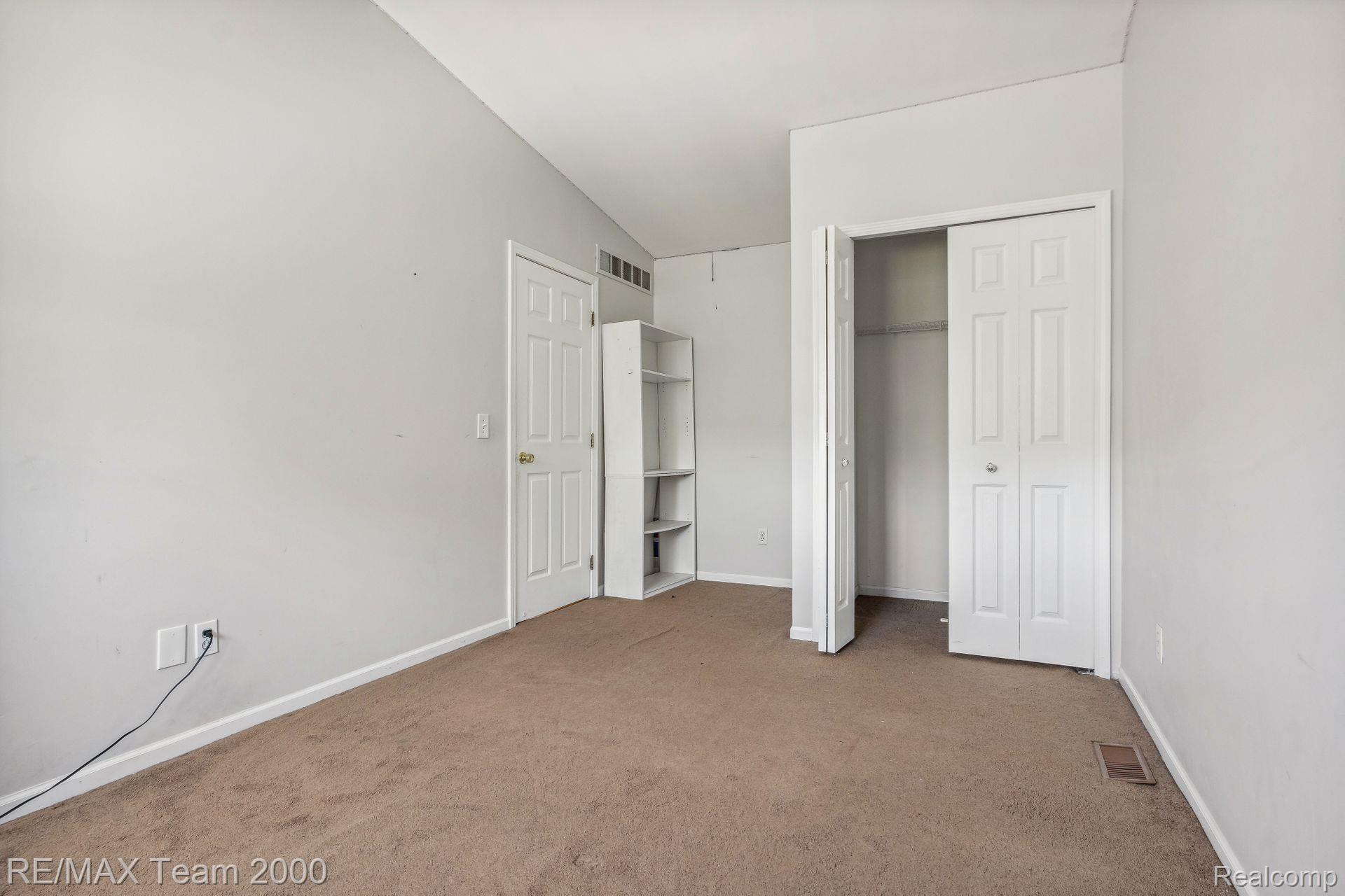 1148 WILDWOOD Lane