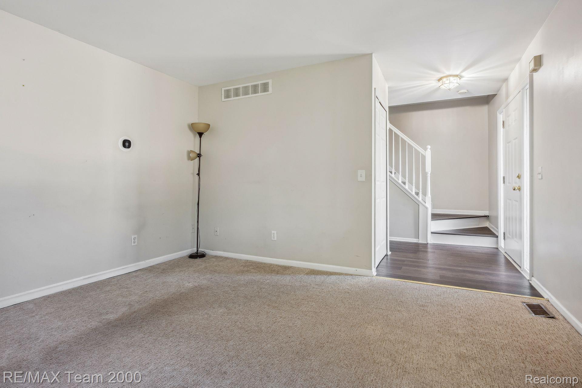 1148 WILDWOOD Lane