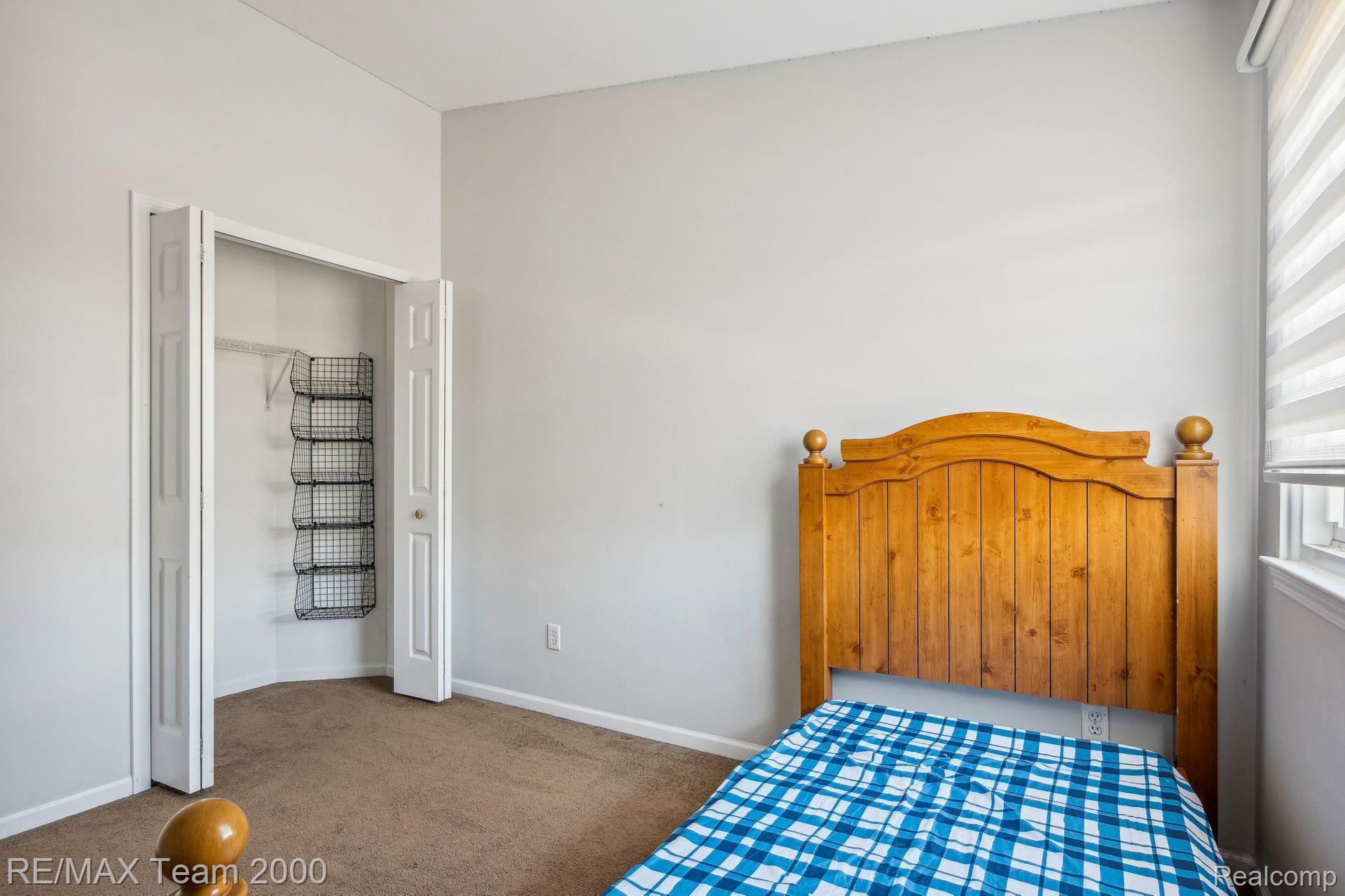 1148 WILDWOOD Lane