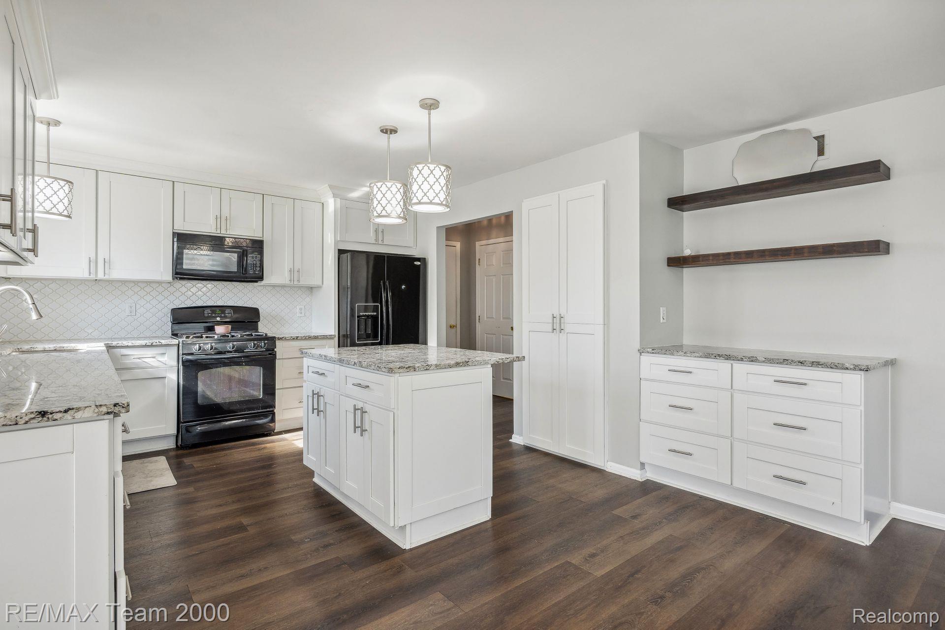 1148 WILDWOOD Lane