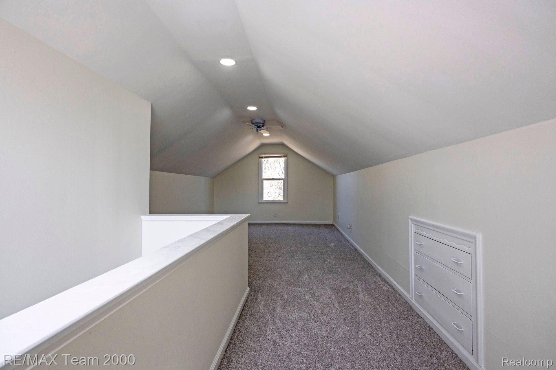 19524 FARMINGTON Road