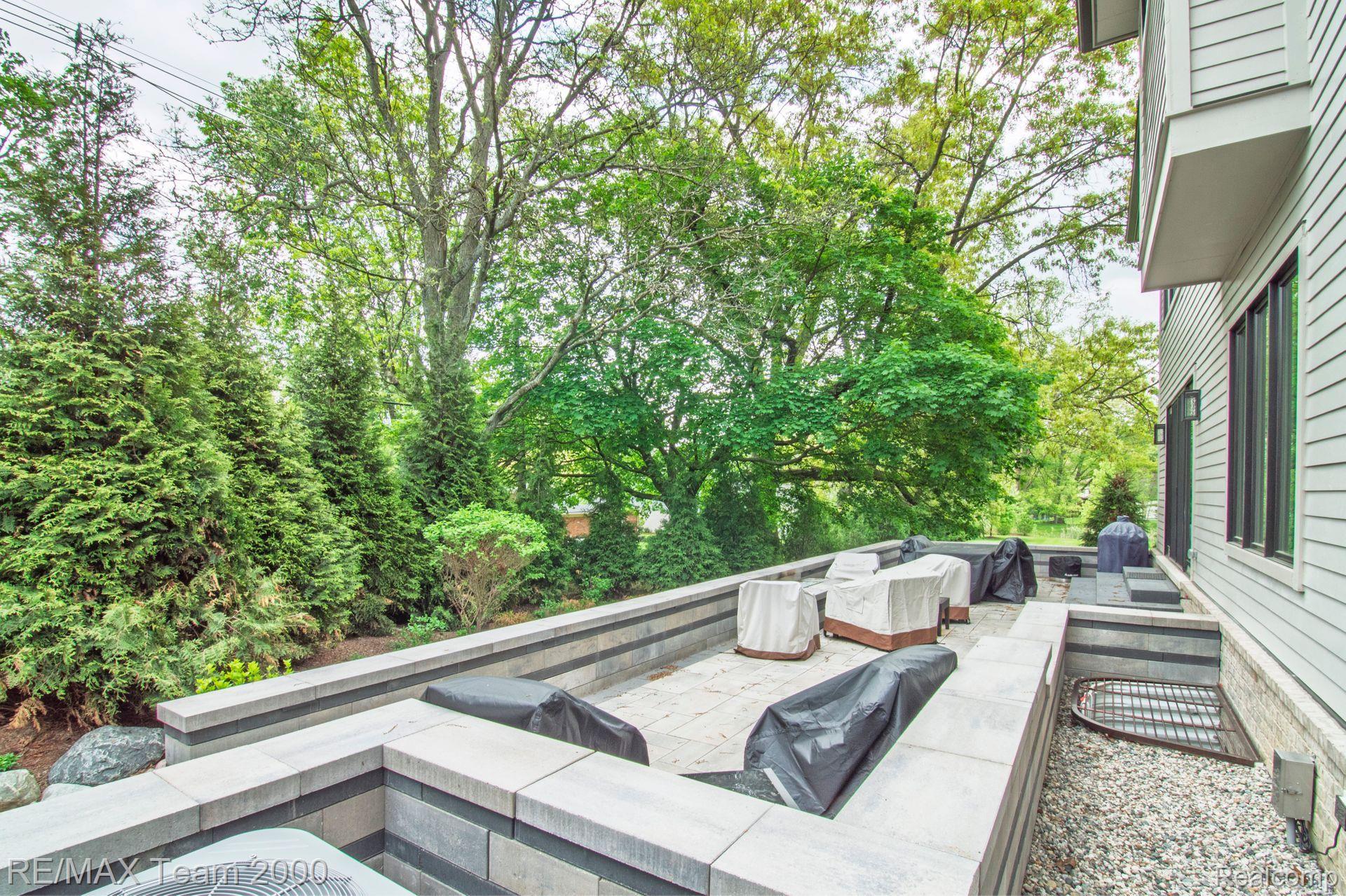 7313 BROOKSIDE VILLAGE
