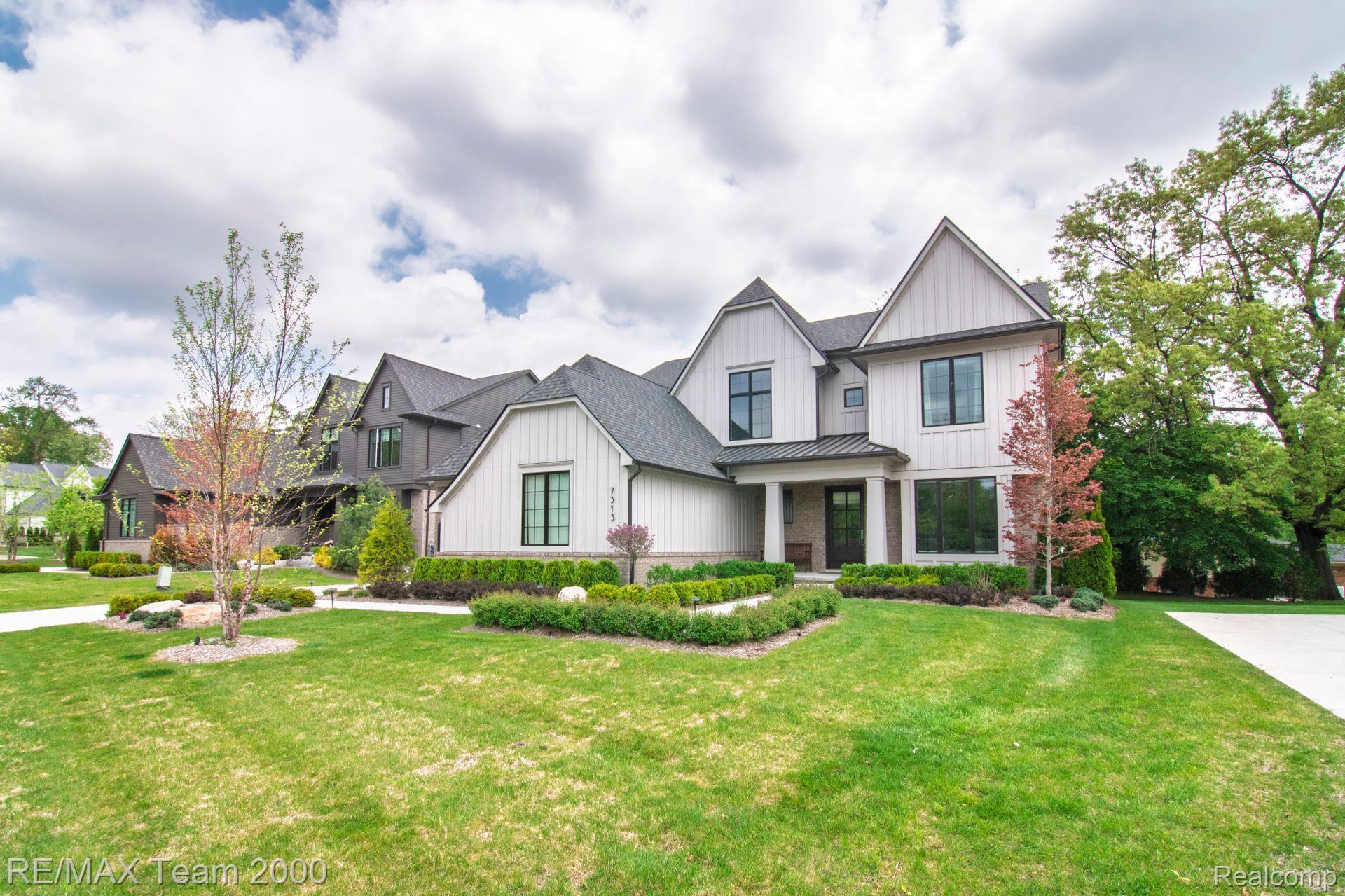 7313 BROOKSIDE VILLAGE