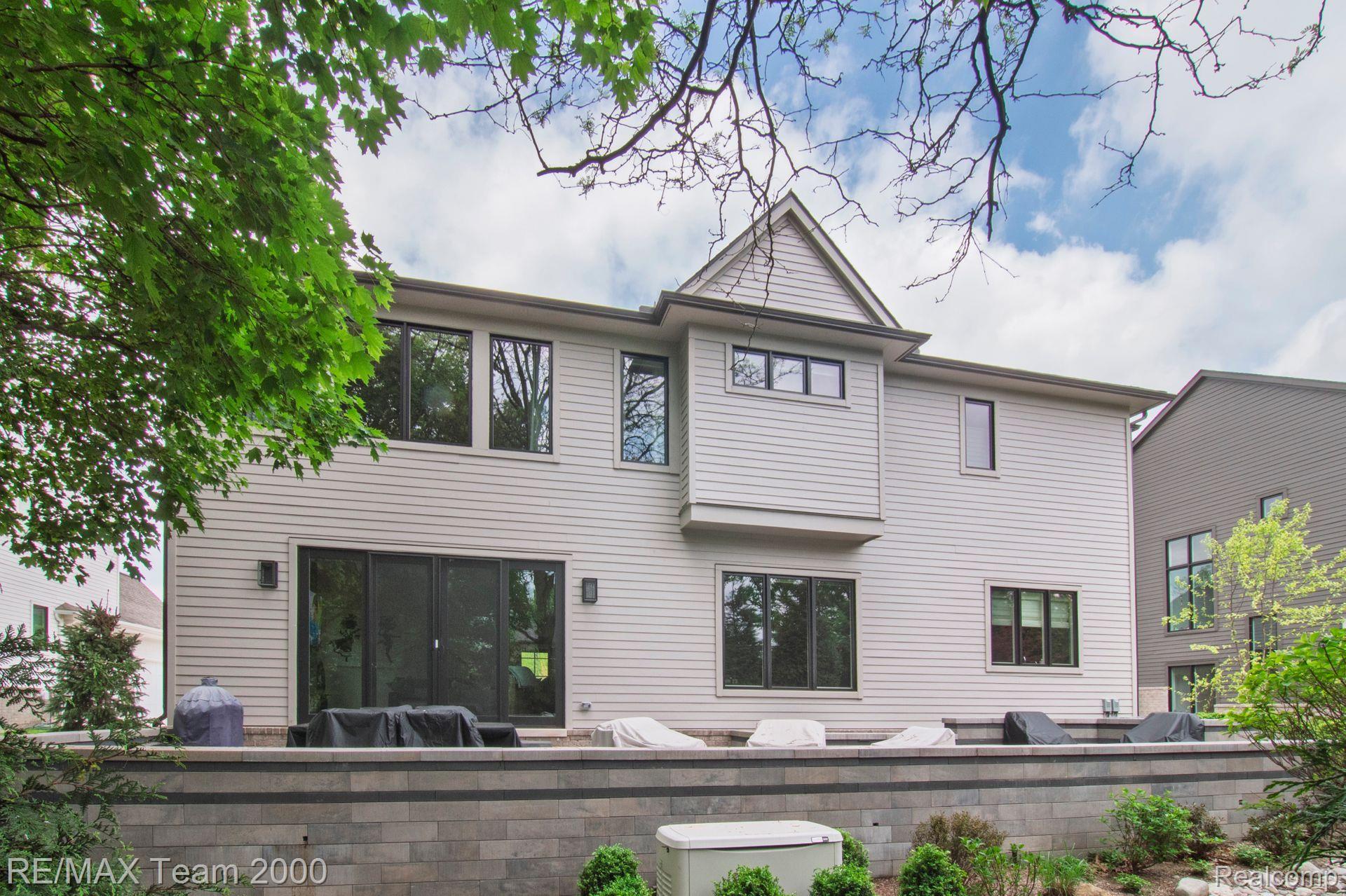 7313 BROOKSIDE VILLAGE