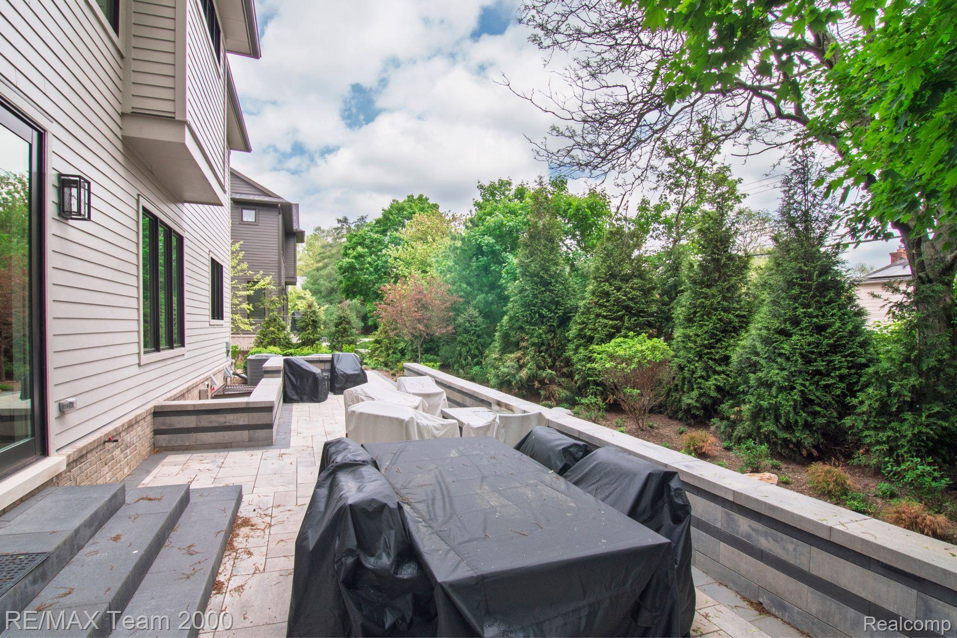 7313 BROOKSIDE VILLAGE