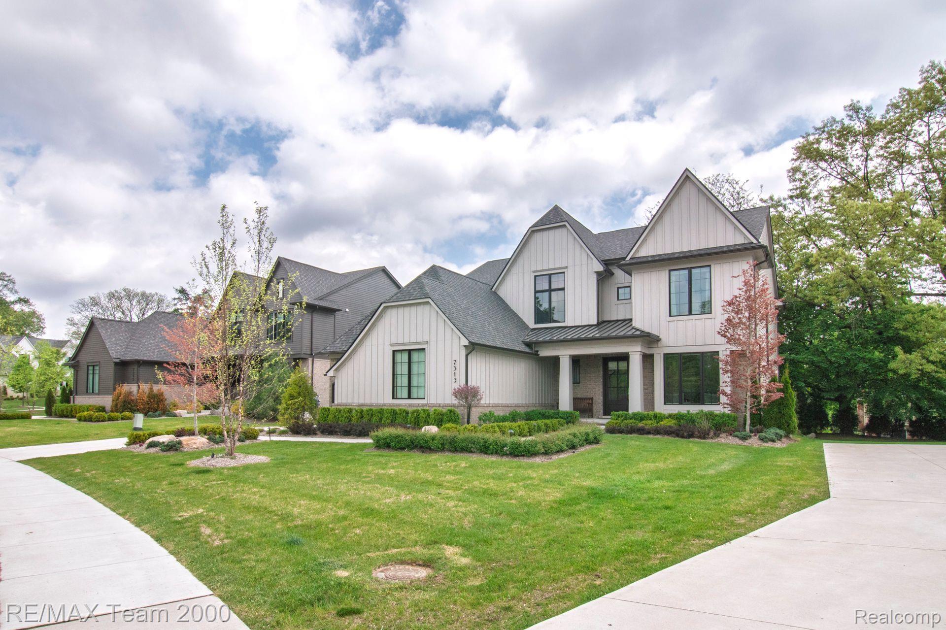 7313 BROOKSIDE VILLAGE