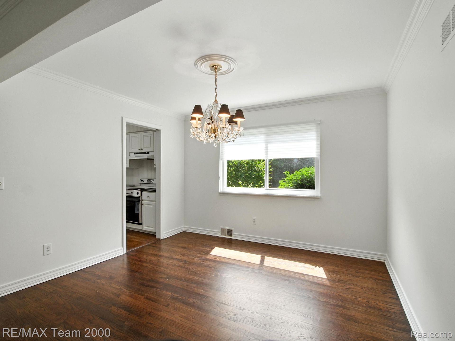1711 Huntingwood Lane