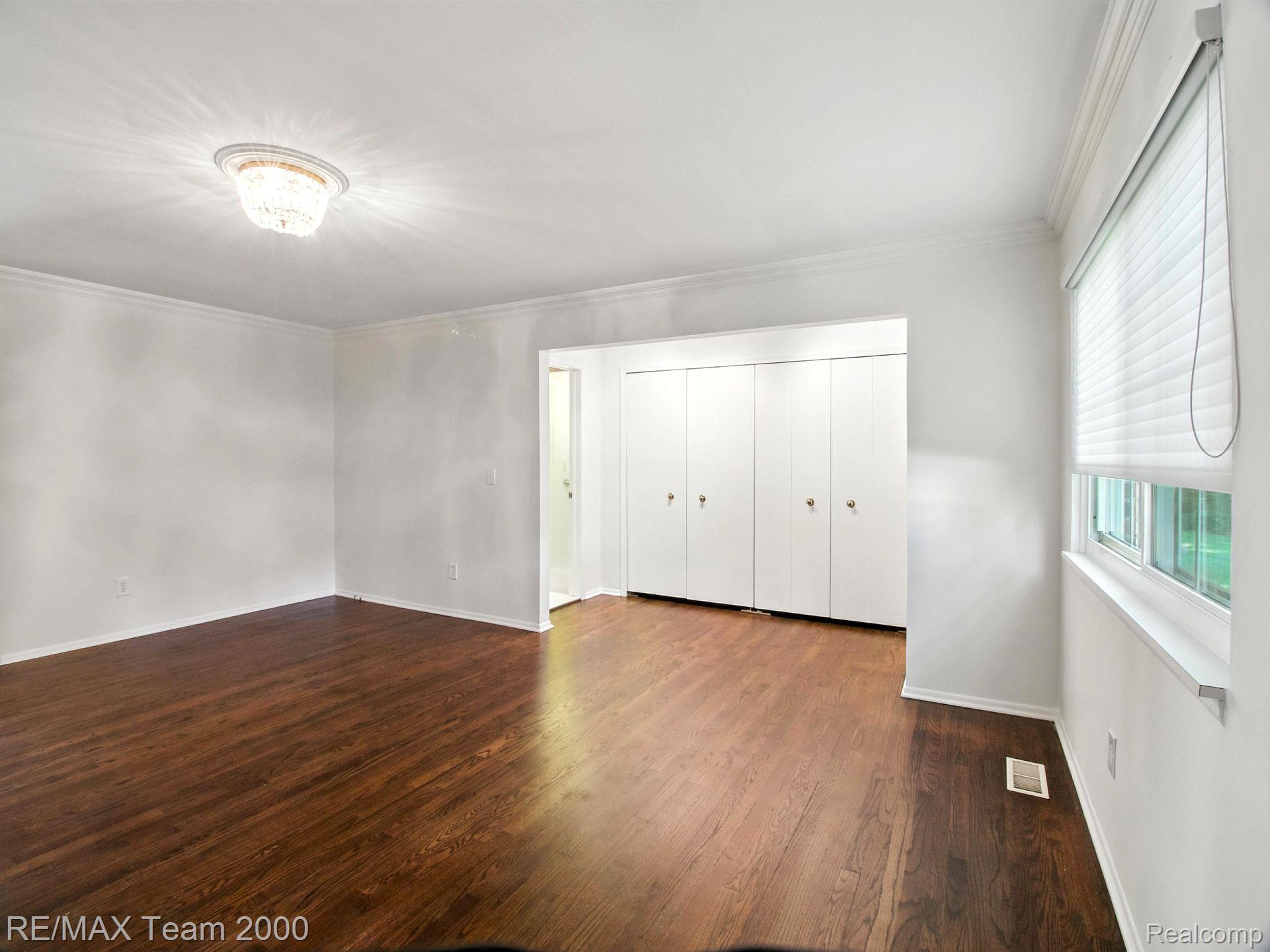 1711 Huntingwood Lane