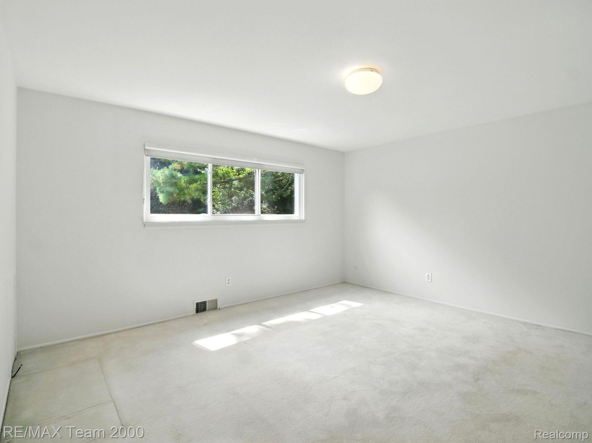 1711 Huntingwood Lane
