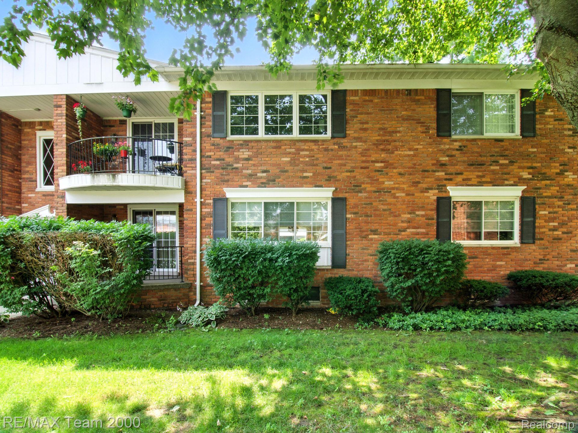 1711 Huntingwood Lane