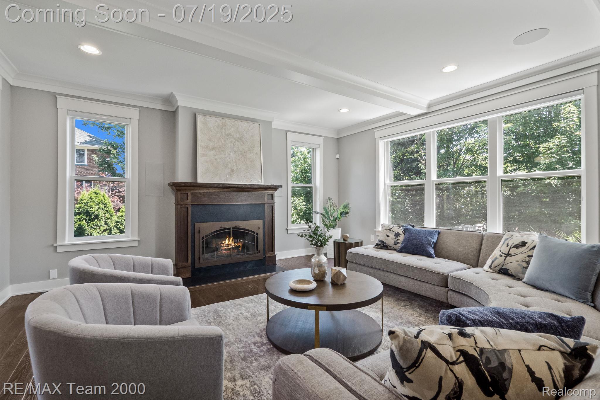 957 Simpson Street