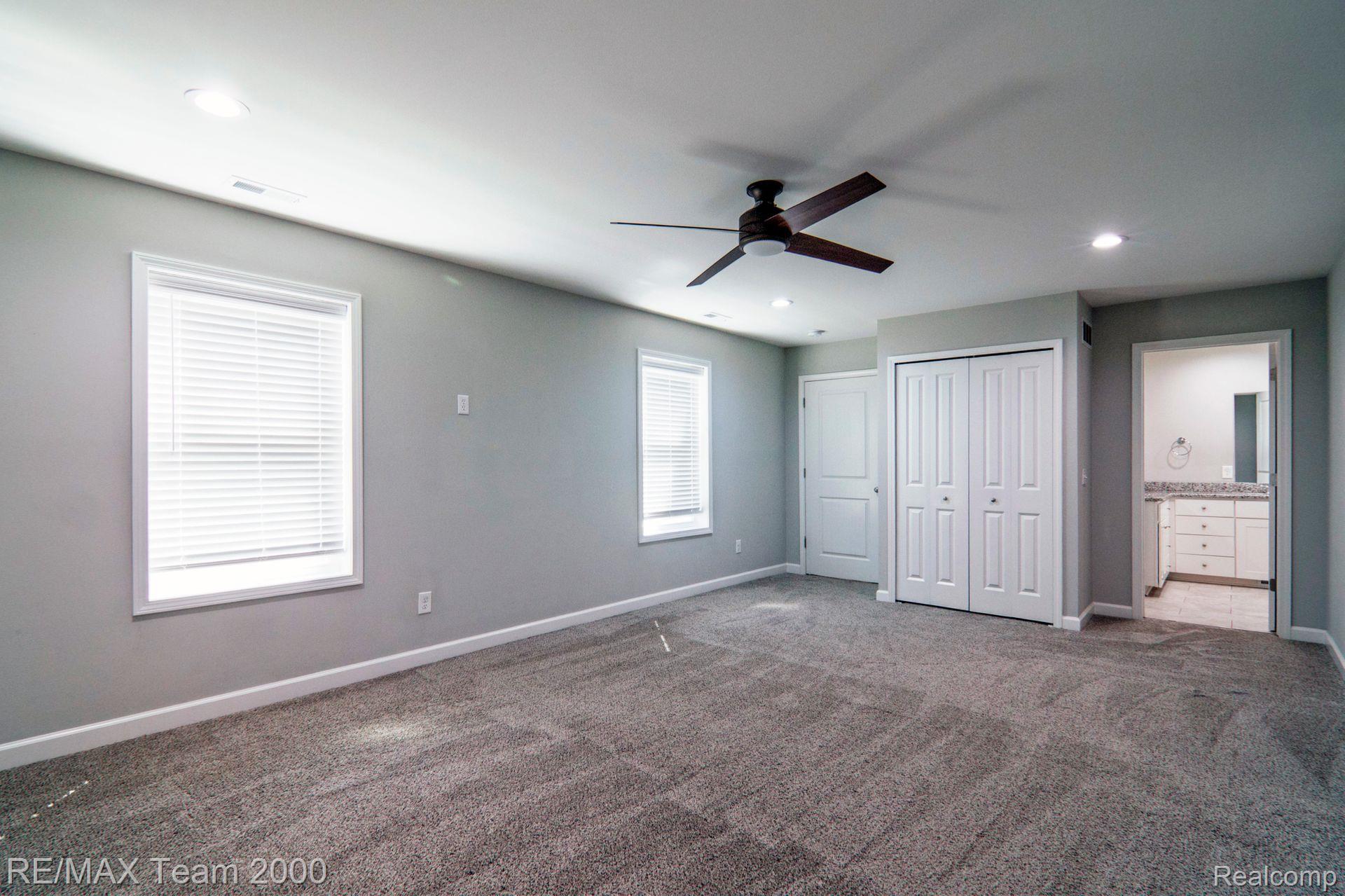 24050 Sunnypoint Drive