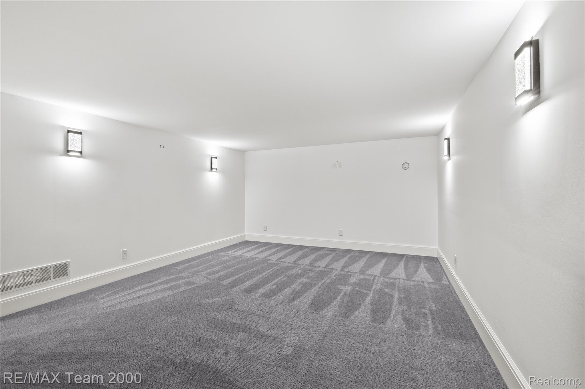 32575 Romsey Road