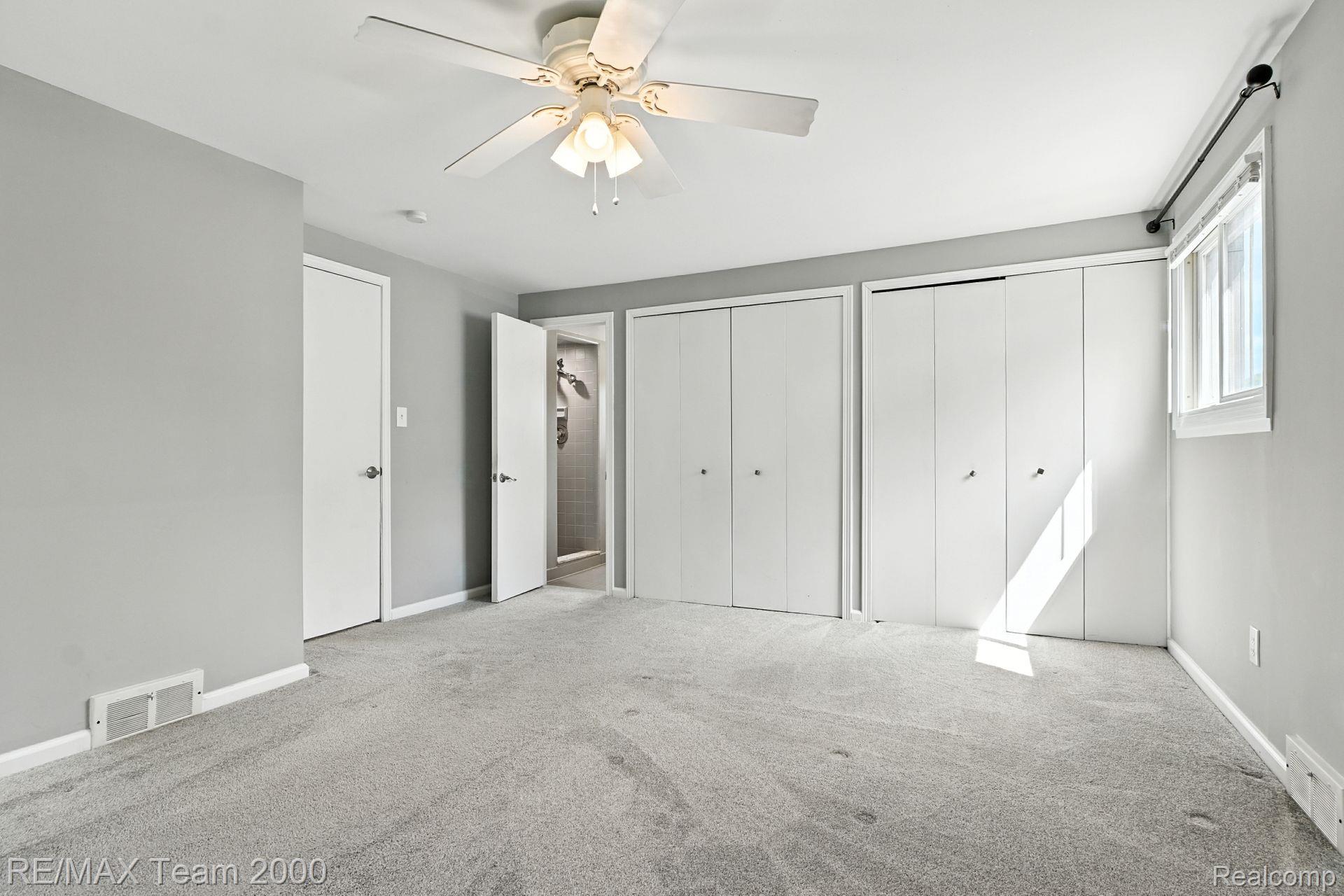 14931 Lakewood Drive