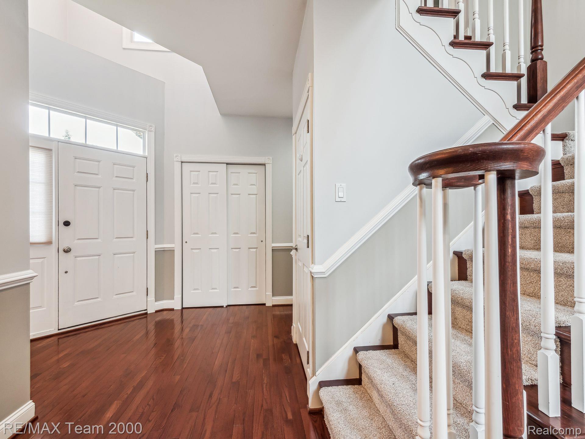 44969 S BROADMOOR Circle