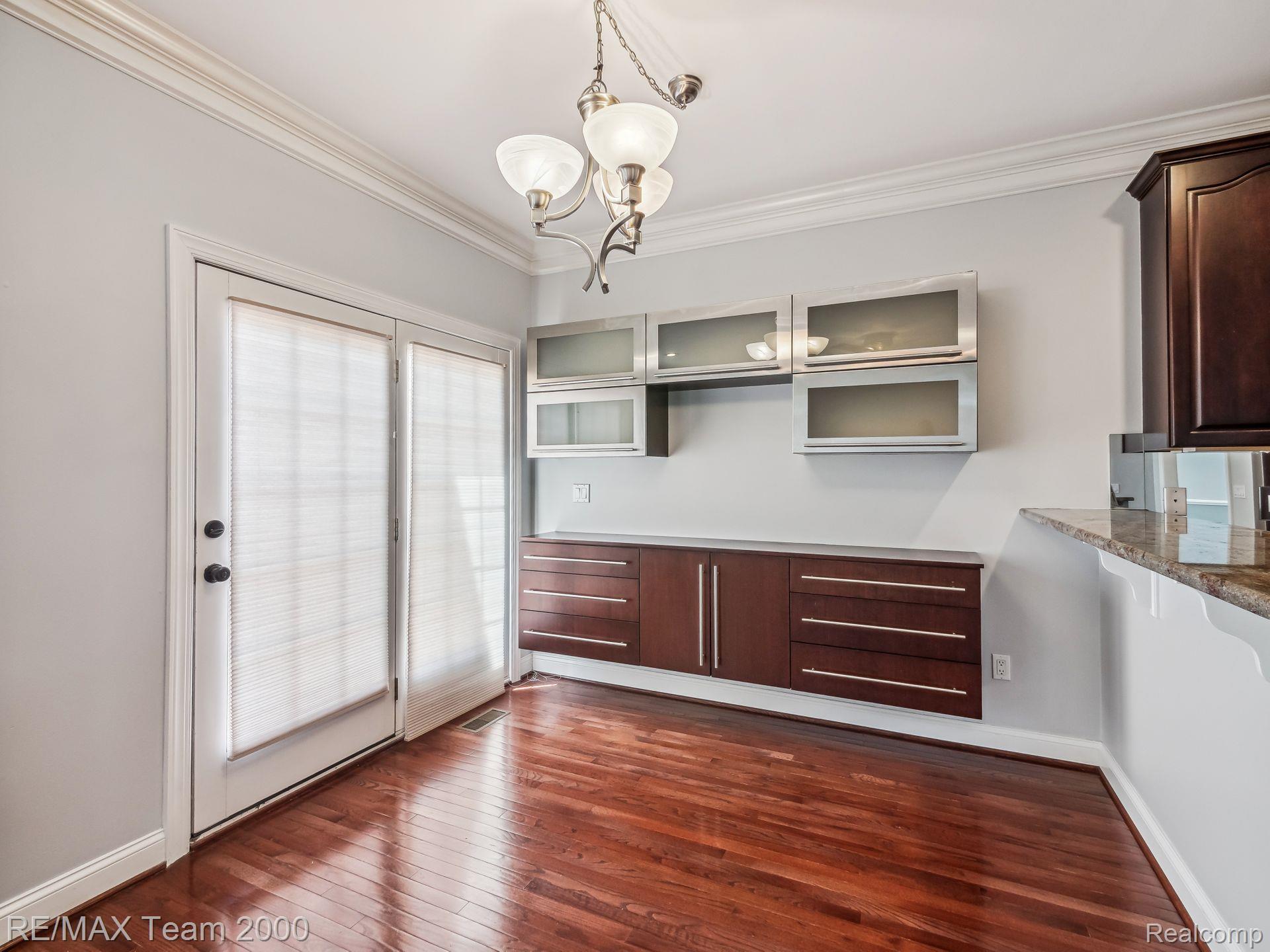 44969 S BROADMOOR Circle