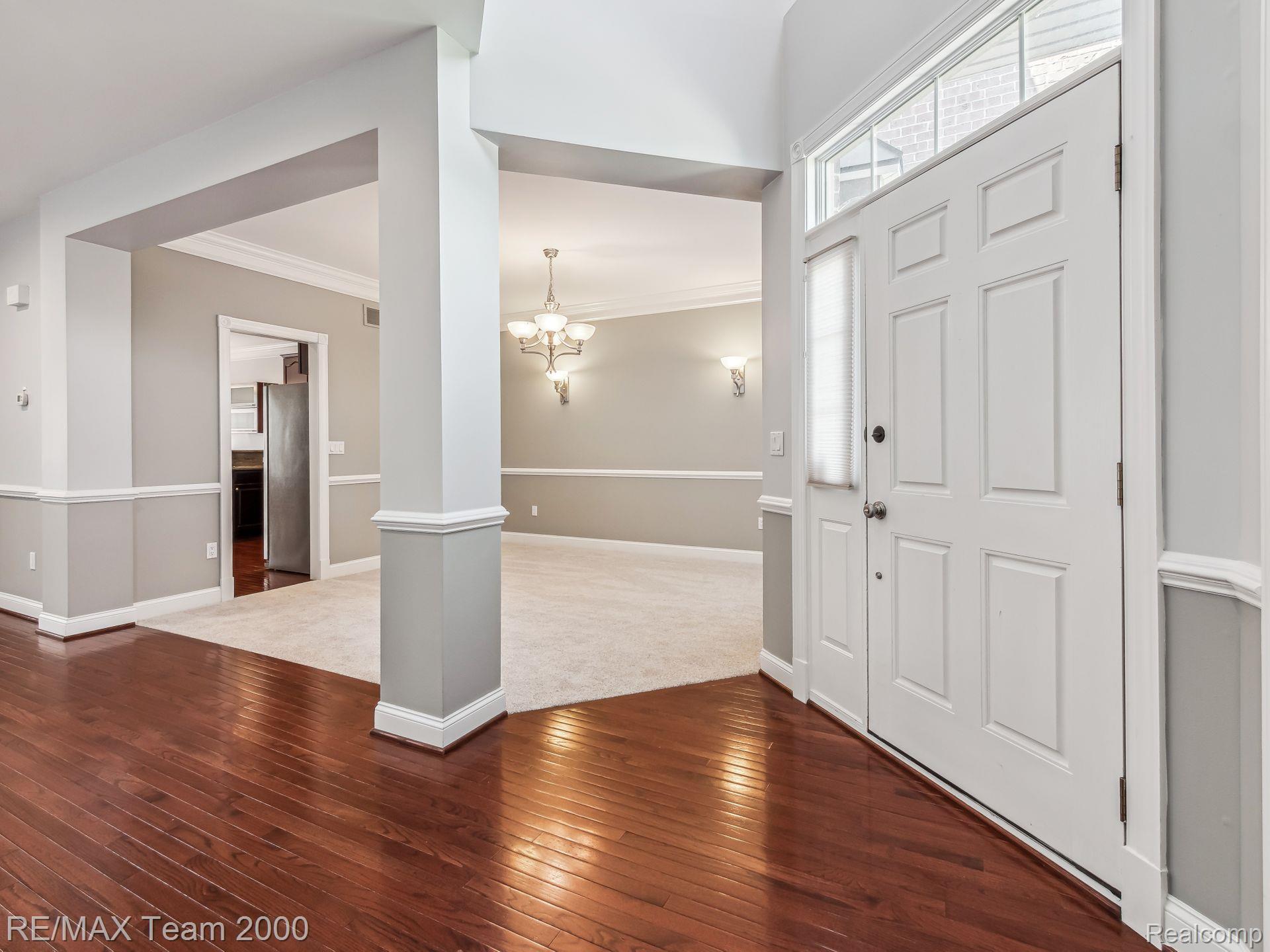 44969 S BROADMOOR Circle