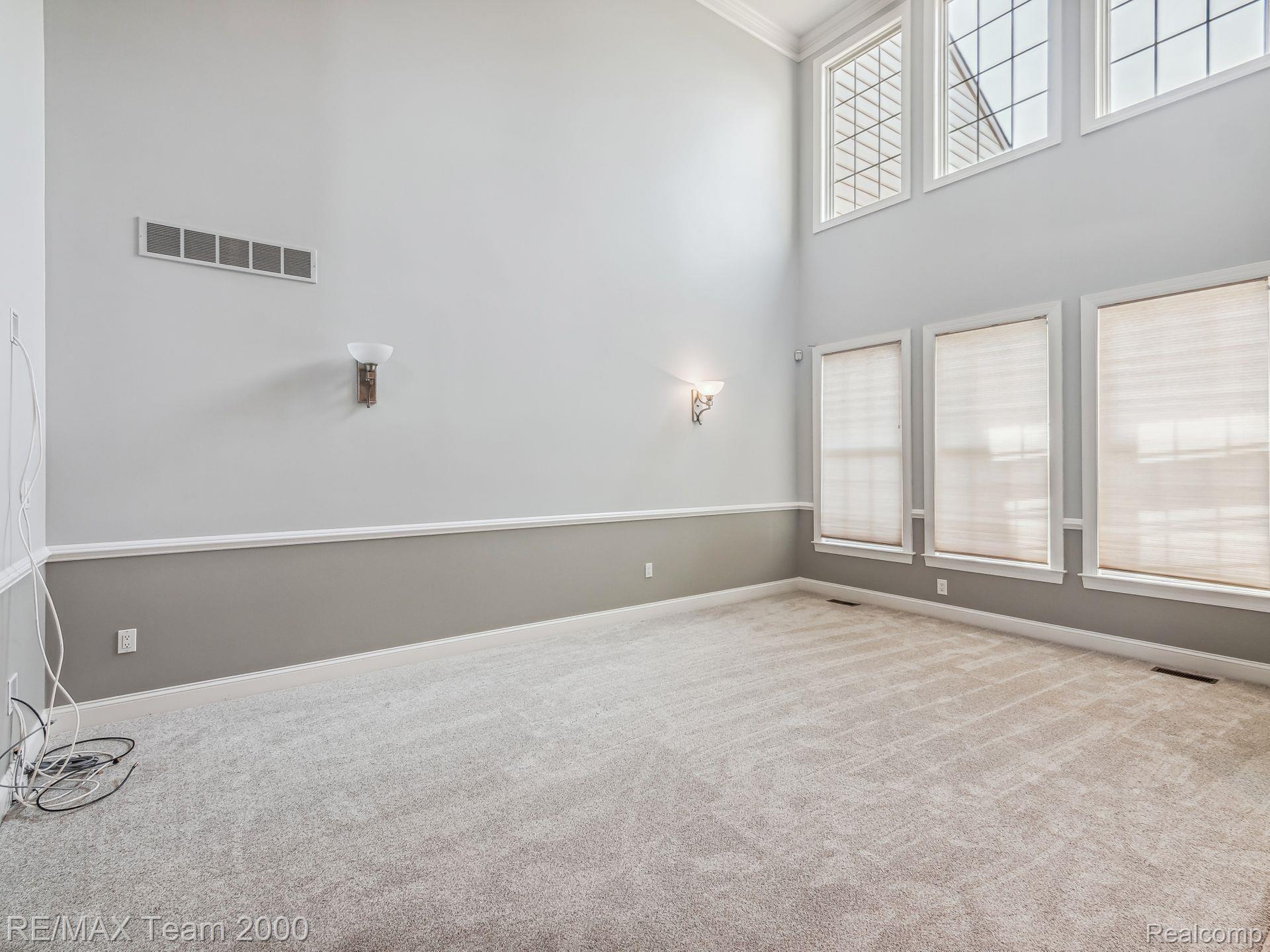 44969 S BROADMOOR Circle