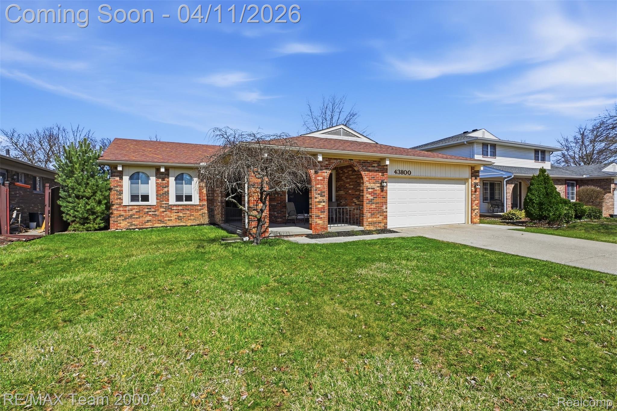 43800 Simsbury Street