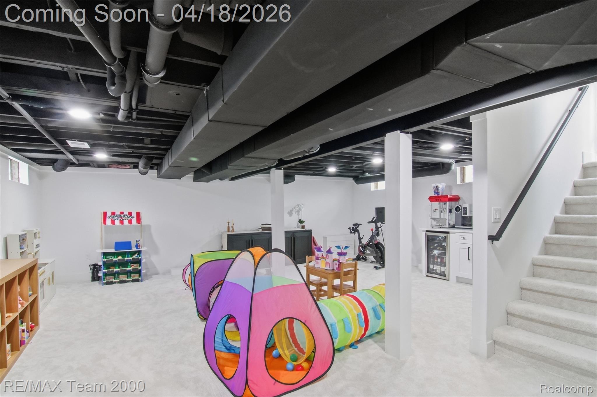 721 N Alexander Avenue