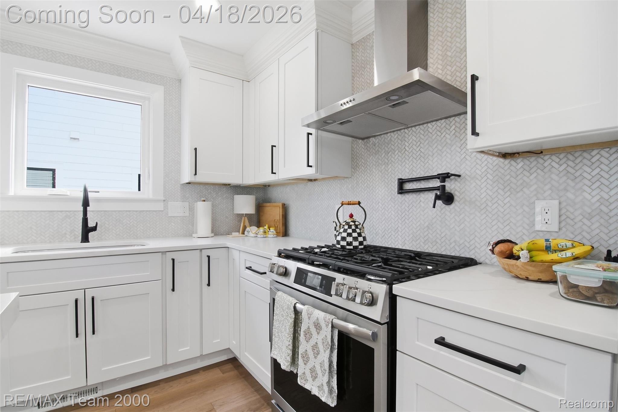 721 N Alexander Avenue