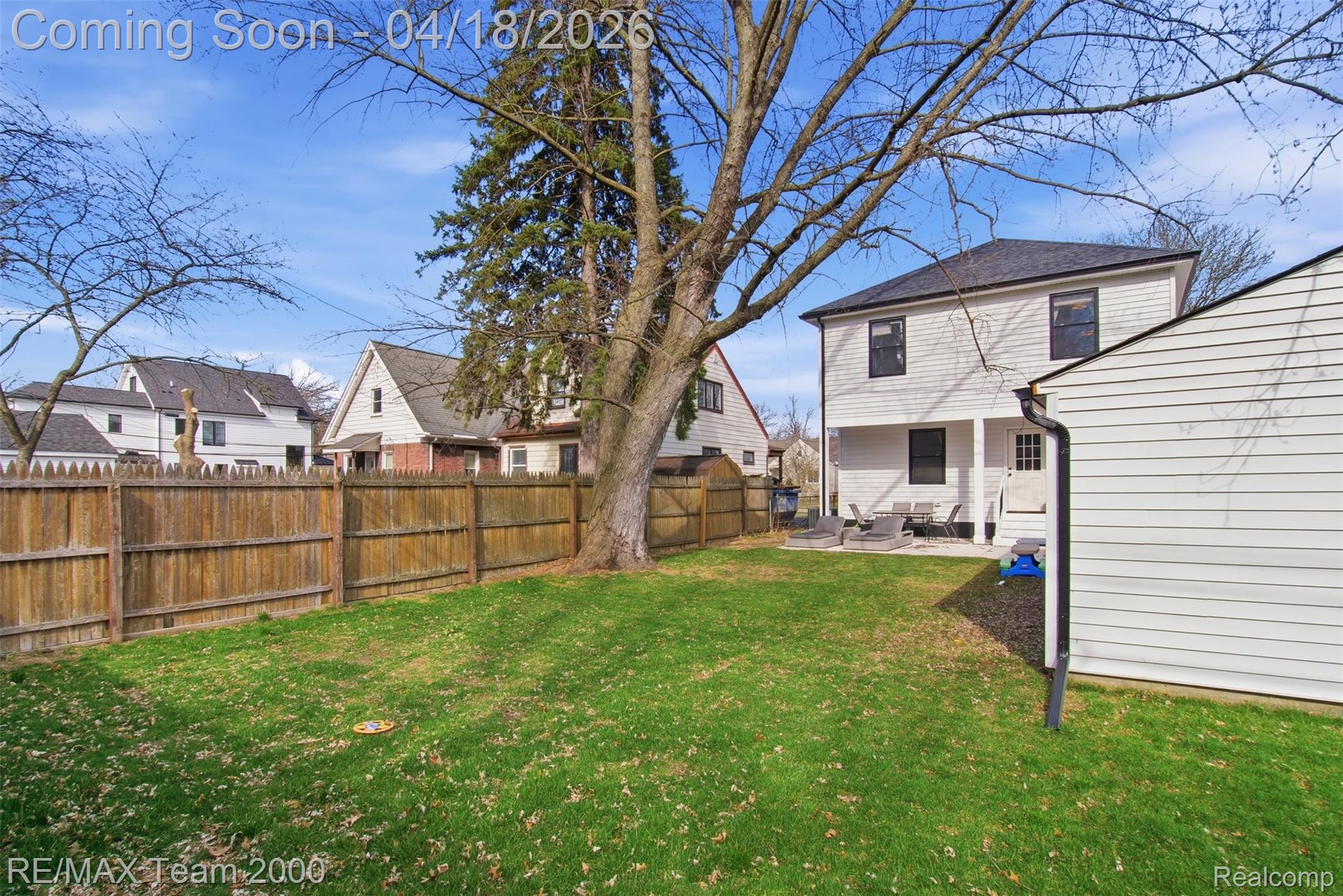 721 N Alexander Avenue