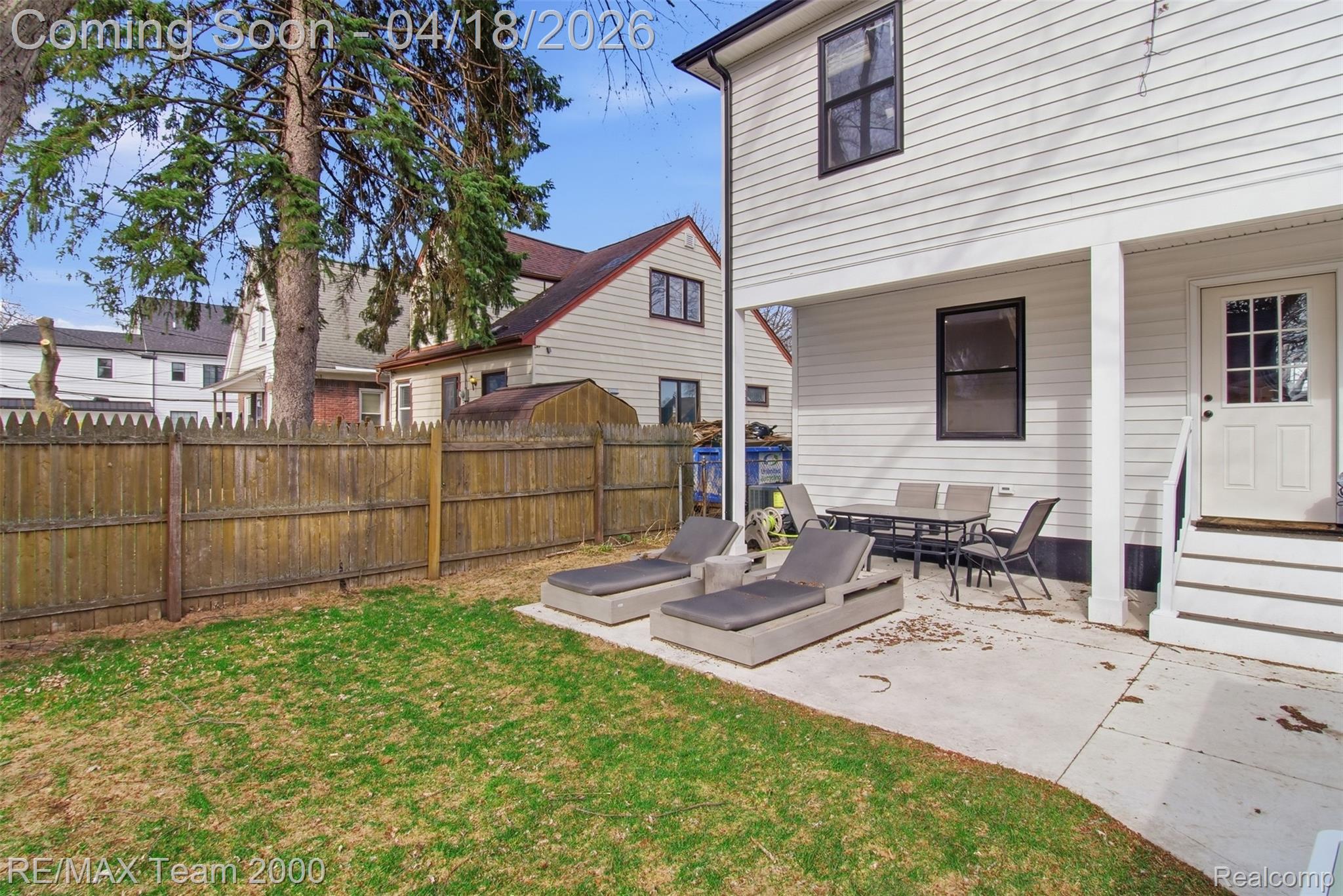 721 N Alexander Avenue