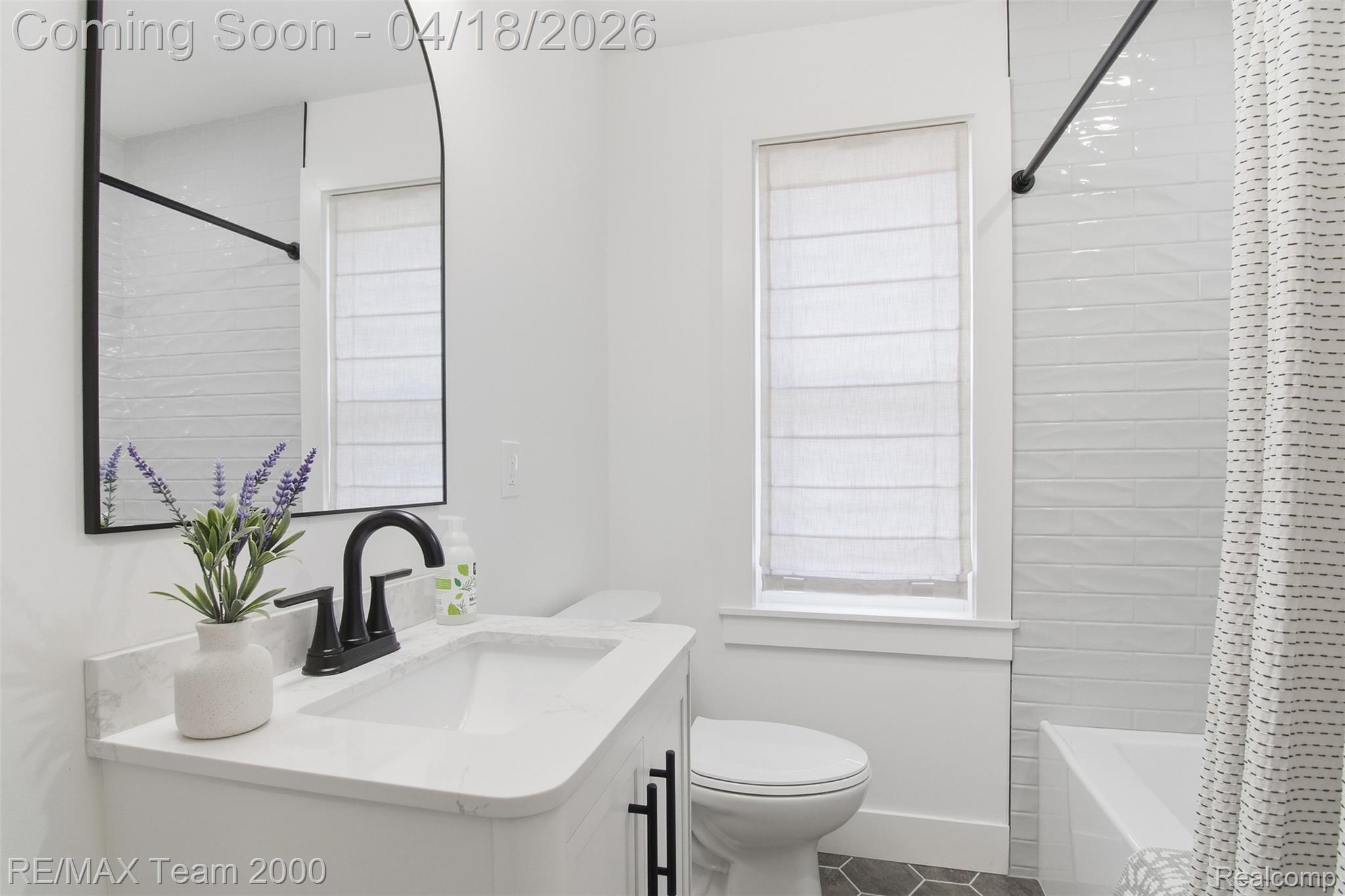 721 N Alexander Avenue