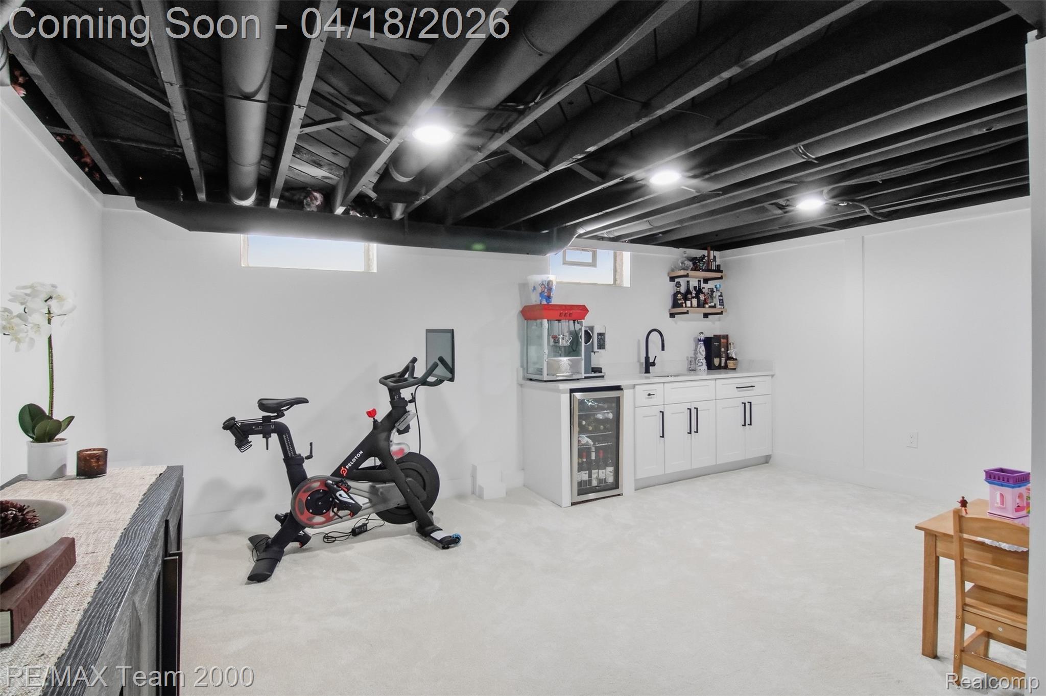 721 N Alexander Avenue