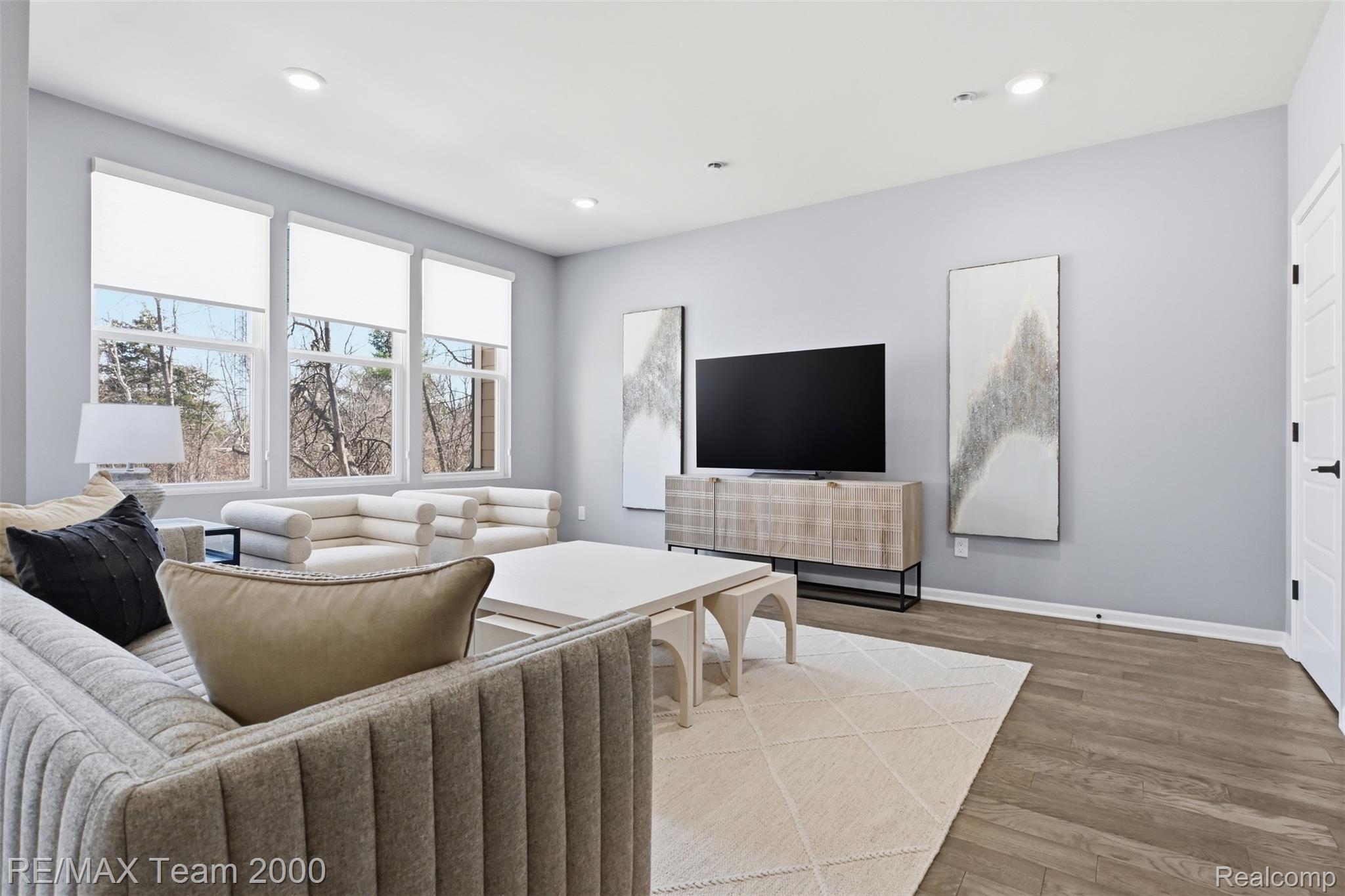 838 Addison Circle