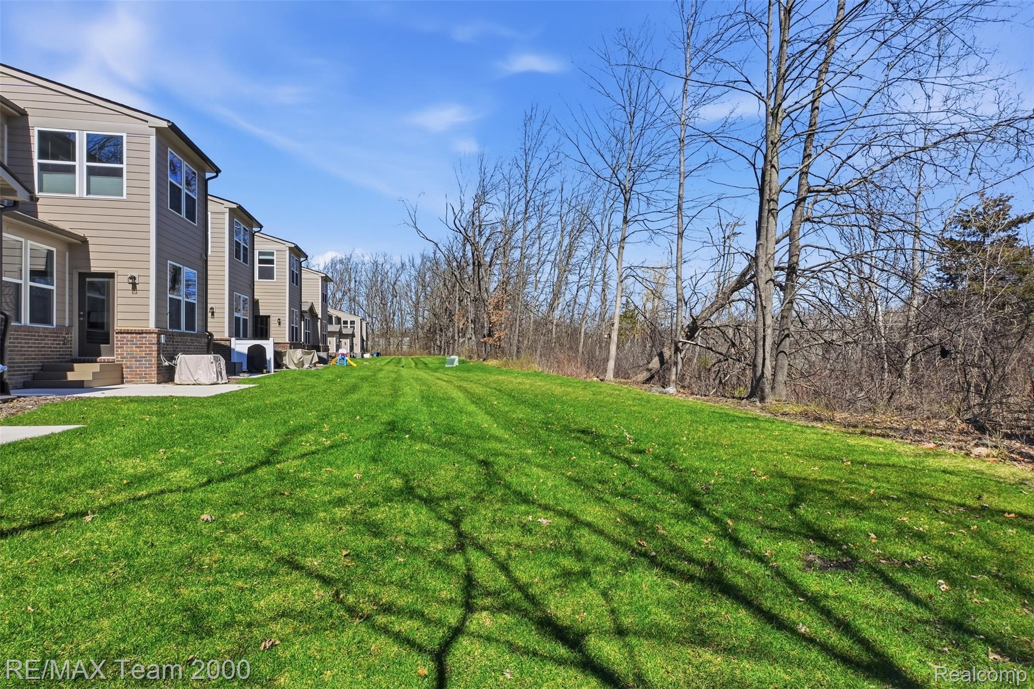 838 Addison Circle