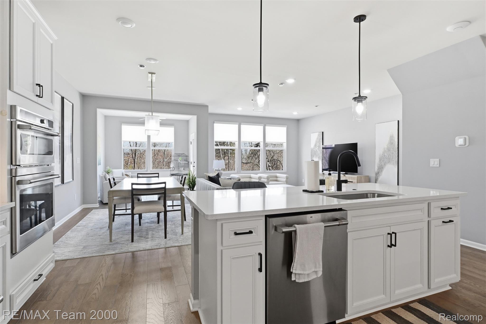 838 Addison Circle