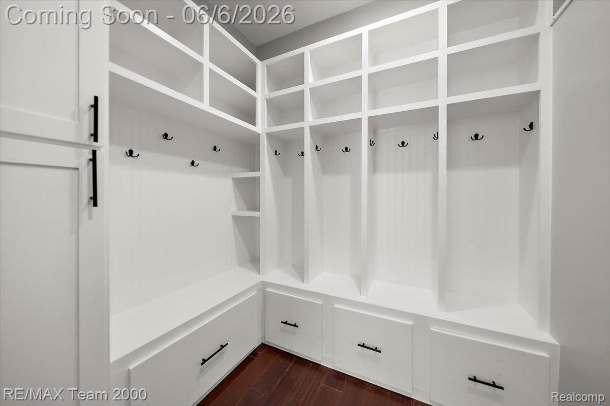 50621 Eisenhower Drive