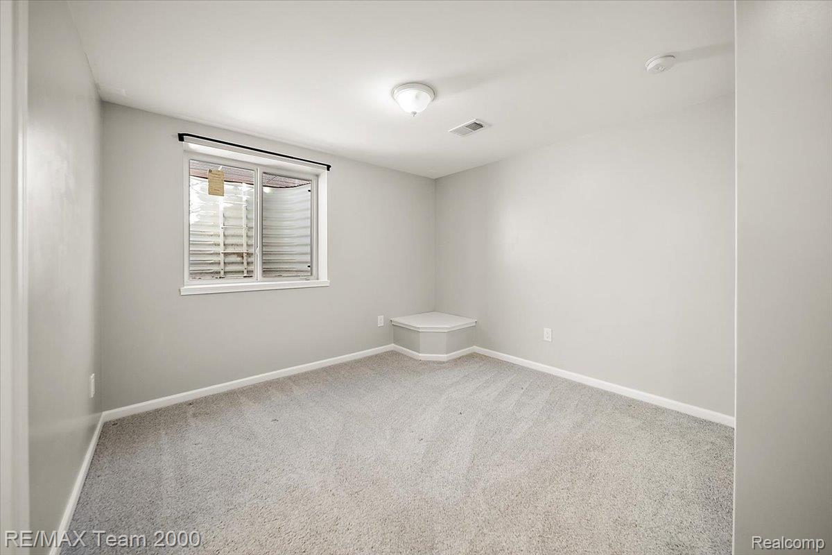 50621 Eisenhower Drive