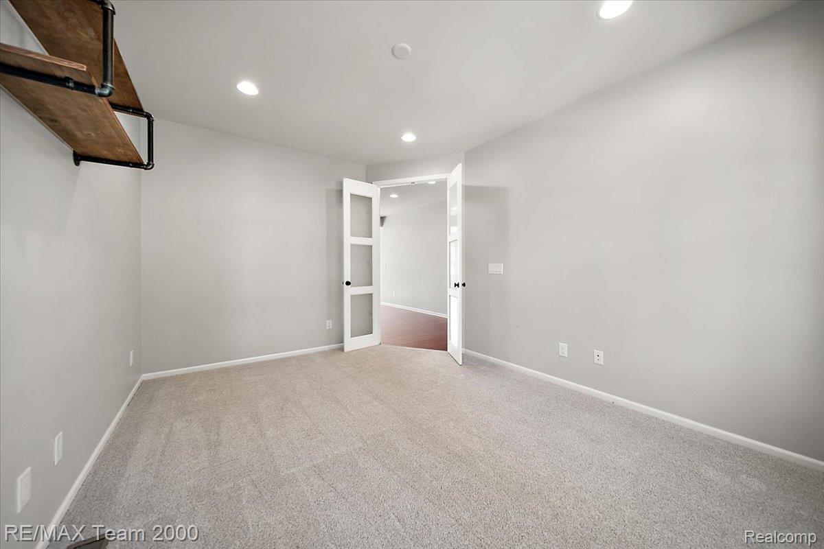 50621 Eisenhower Drive