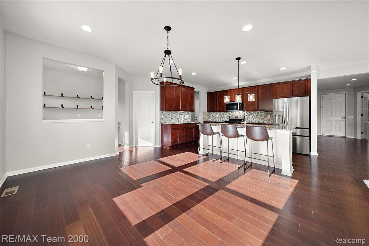 50621 Eisenhower Drive