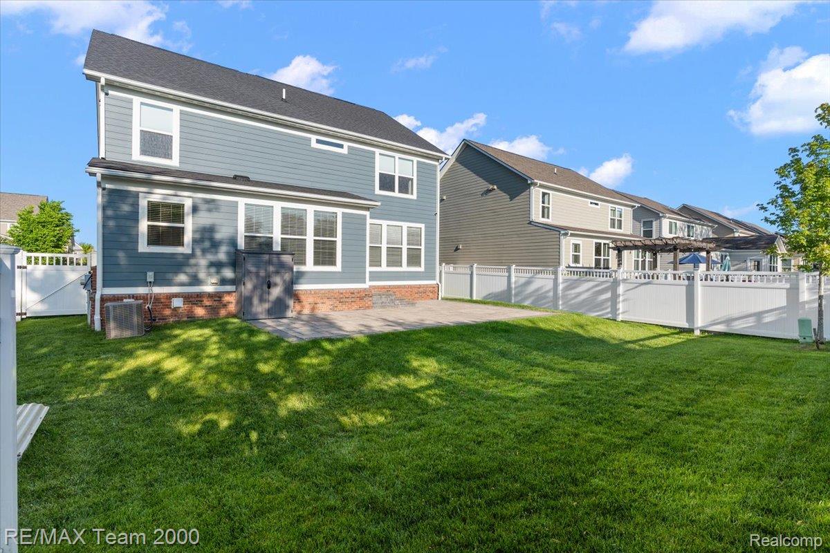 50621 Eisenhower Drive