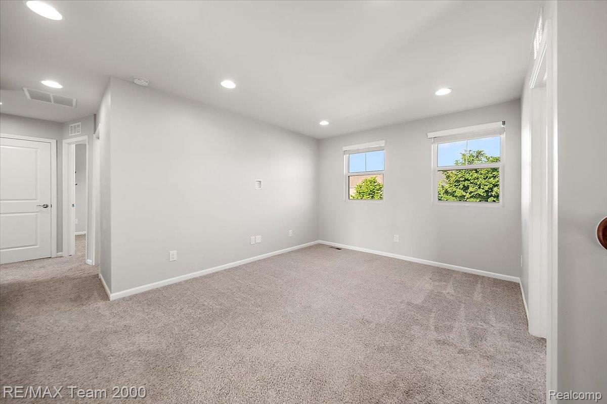 50621 Eisenhower Drive