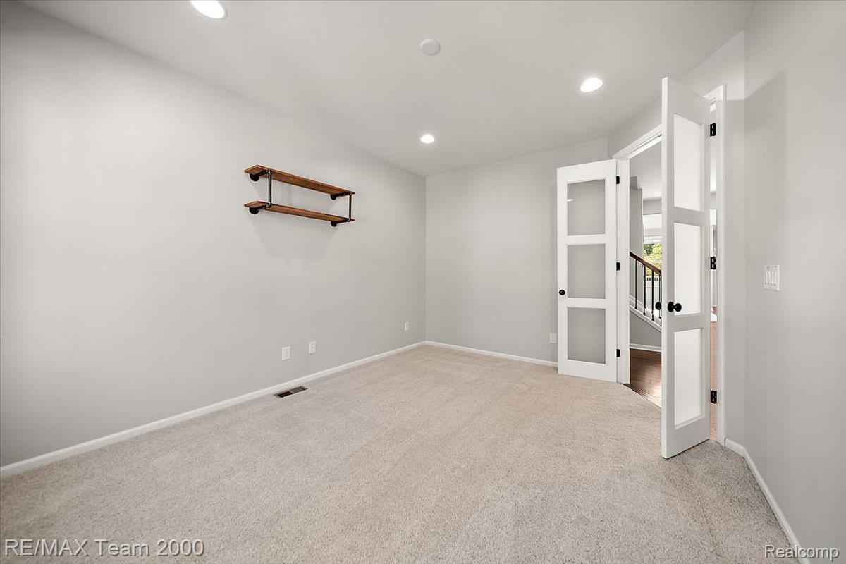 50621 Eisenhower Drive