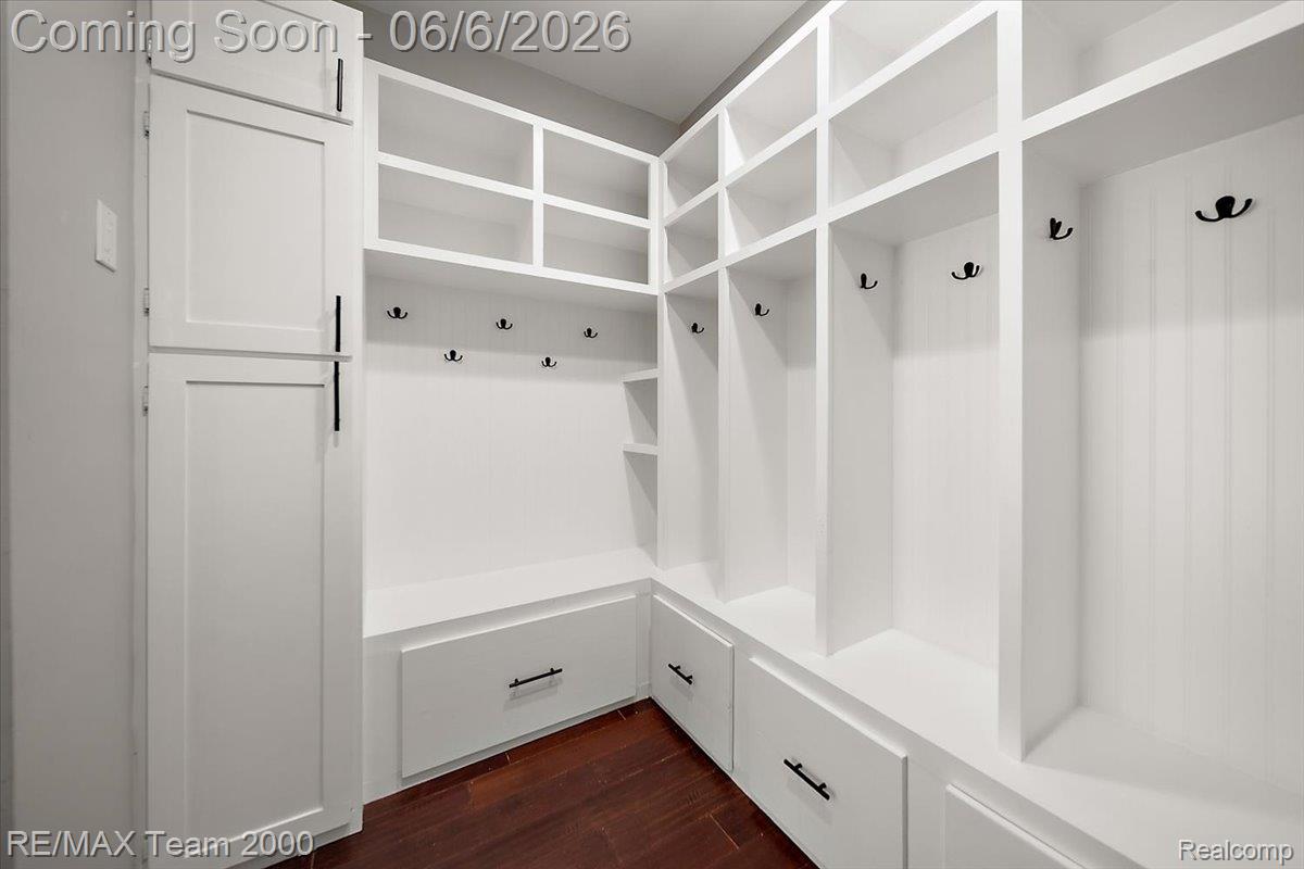 50621 Eisenhower Drive