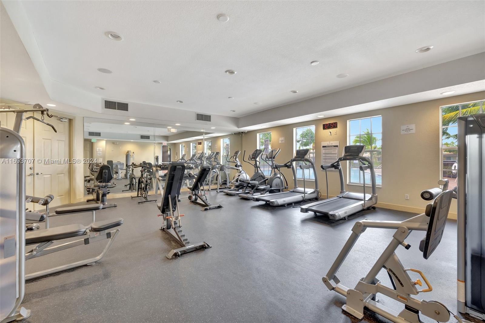 5868 Hampton Hills Blvd # 6202