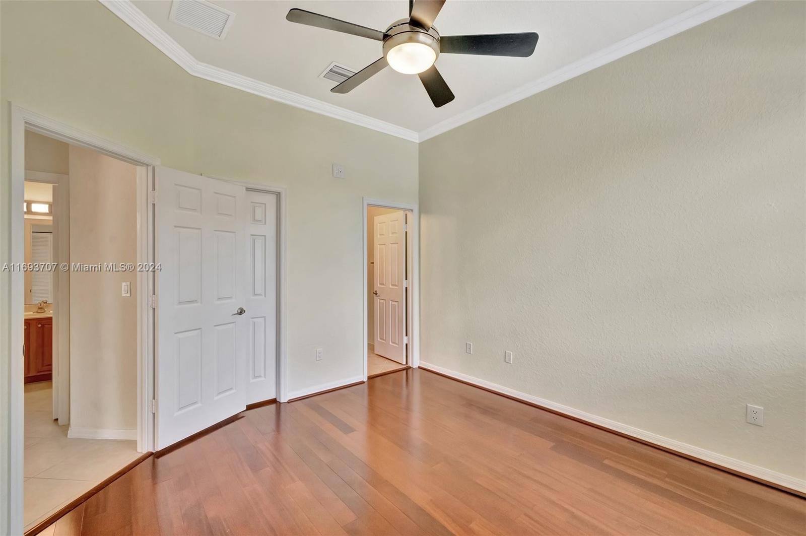 5868 Hampton Hills Blvd # 6202