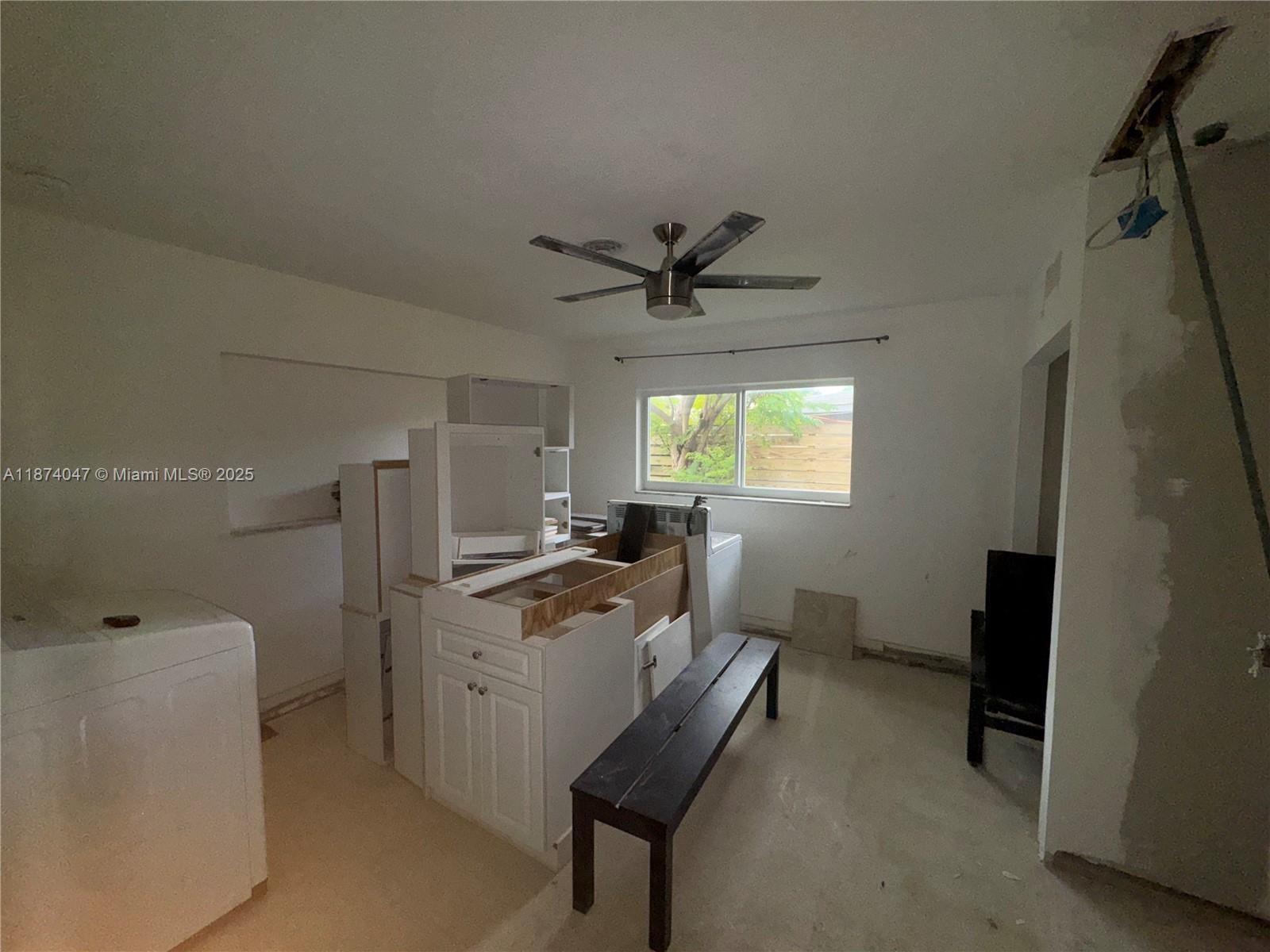 5403 NE 22nd Ter