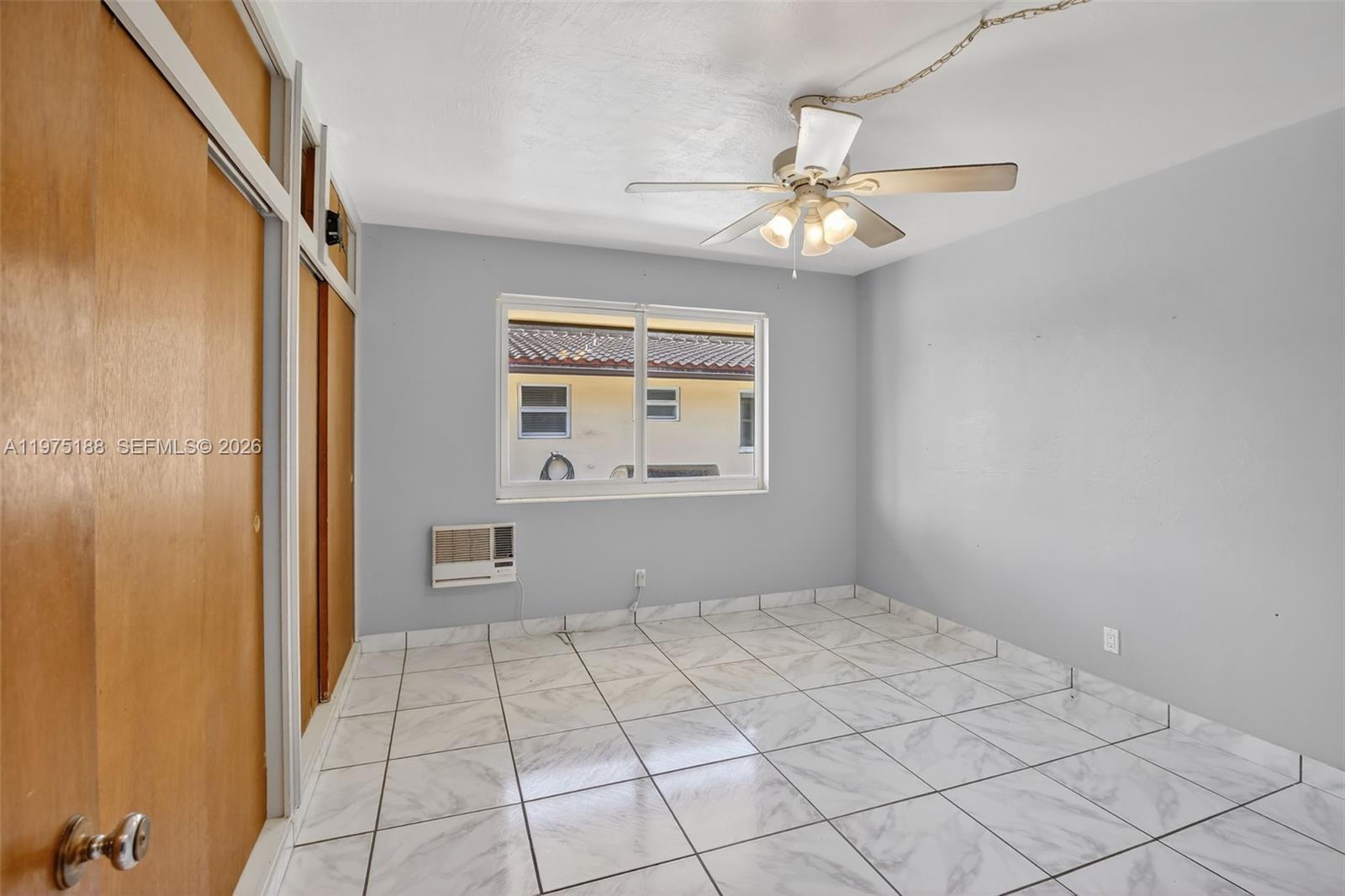 4825 NE 23rd Ave # 7 Unit: 1-7